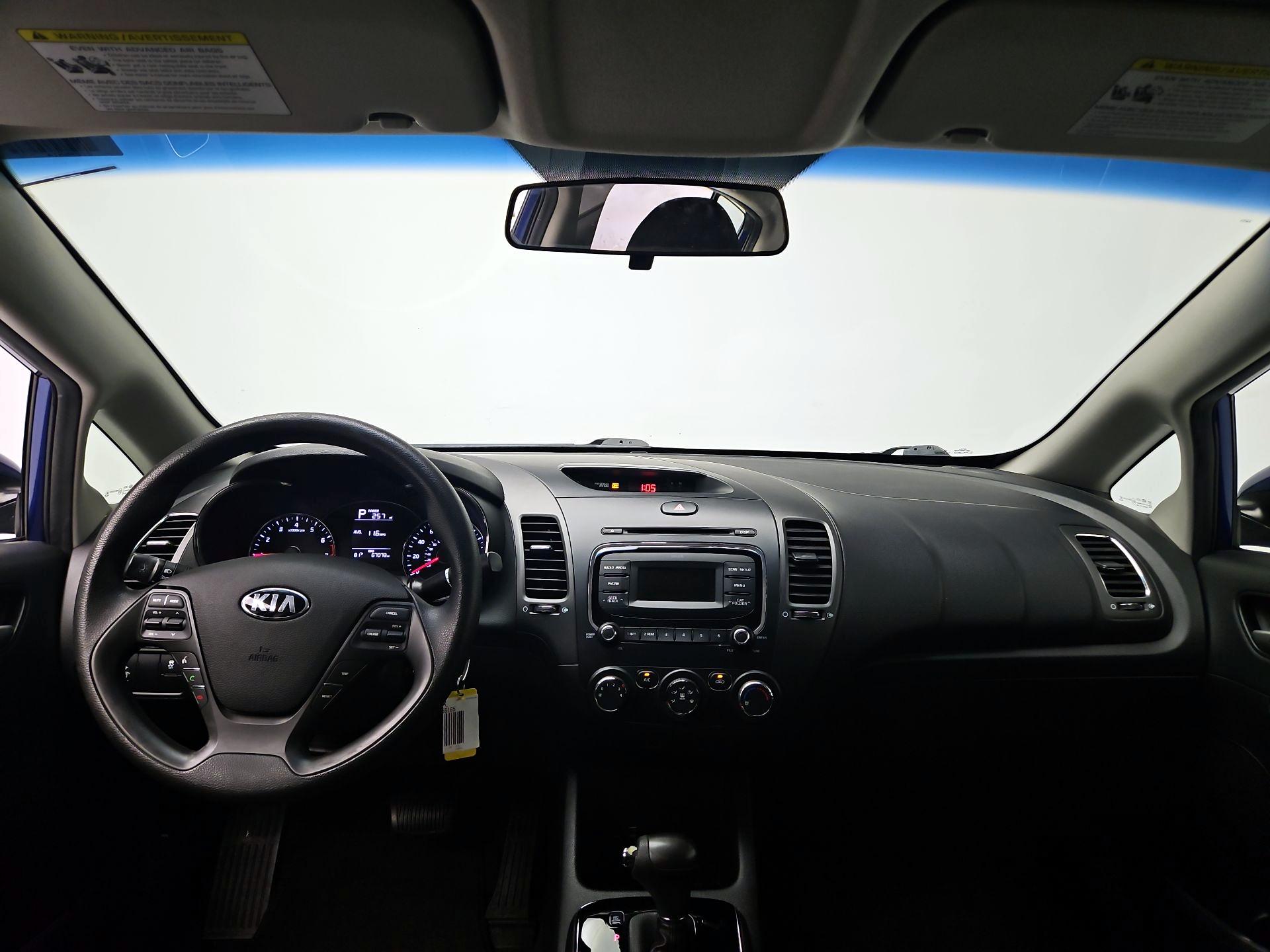 Thumbnail: 2018 Kia Forte - 9