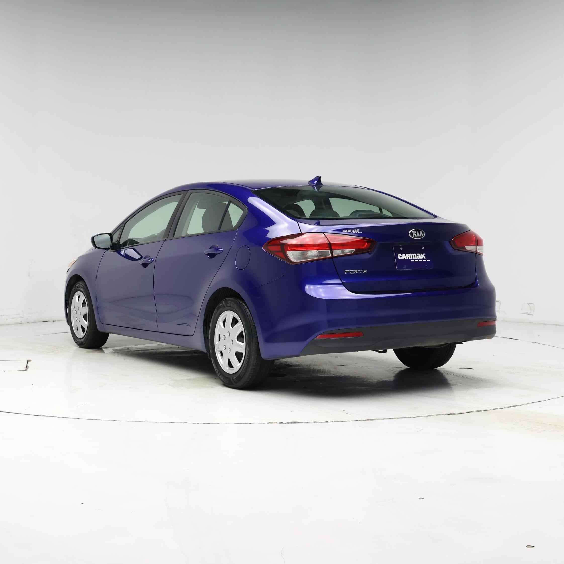 Thumbnail: 2018 Kia Forte - 2