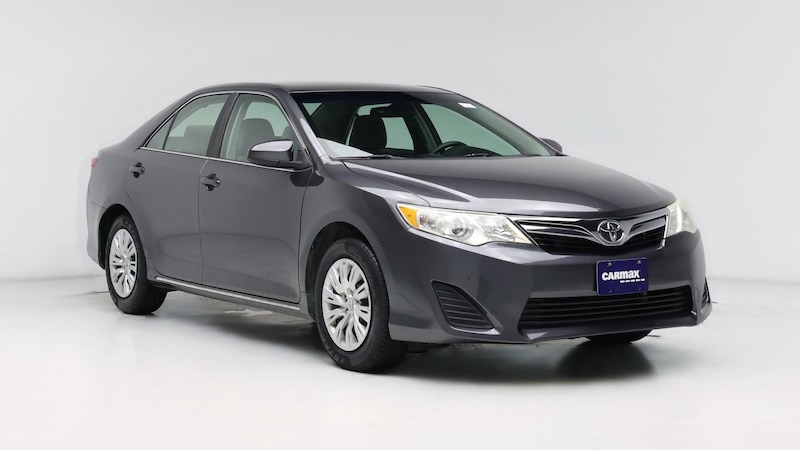 2014 Toyota Camry LE Hero Image