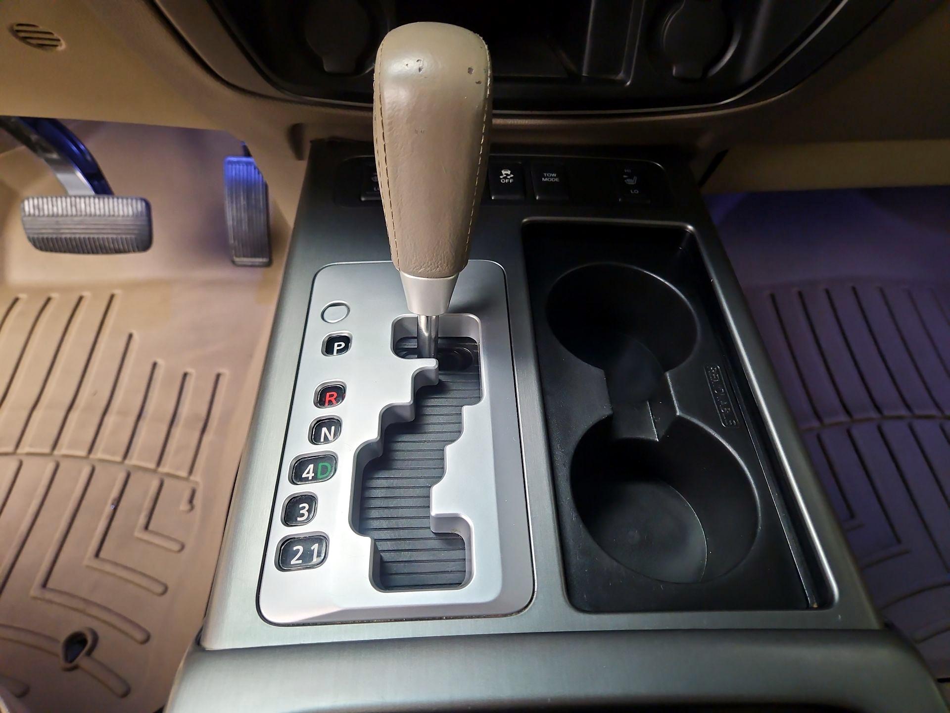 Thumbnail: 2013 Nissan Armada - 18
