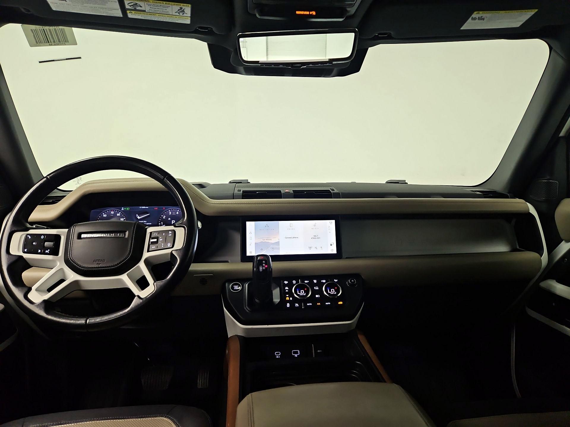 Thumbnail: 2021 Land Rover Defender - 9