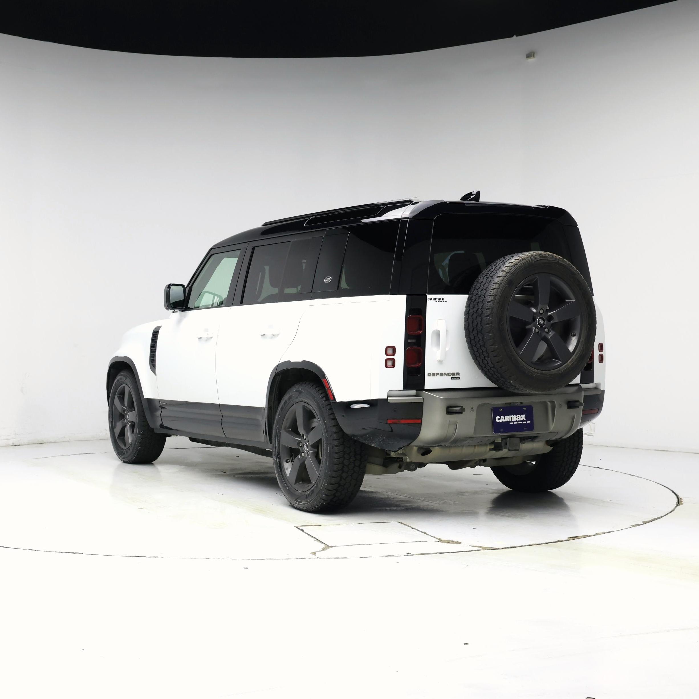 Thumbnail: 2021 Land Rover Defender - 2