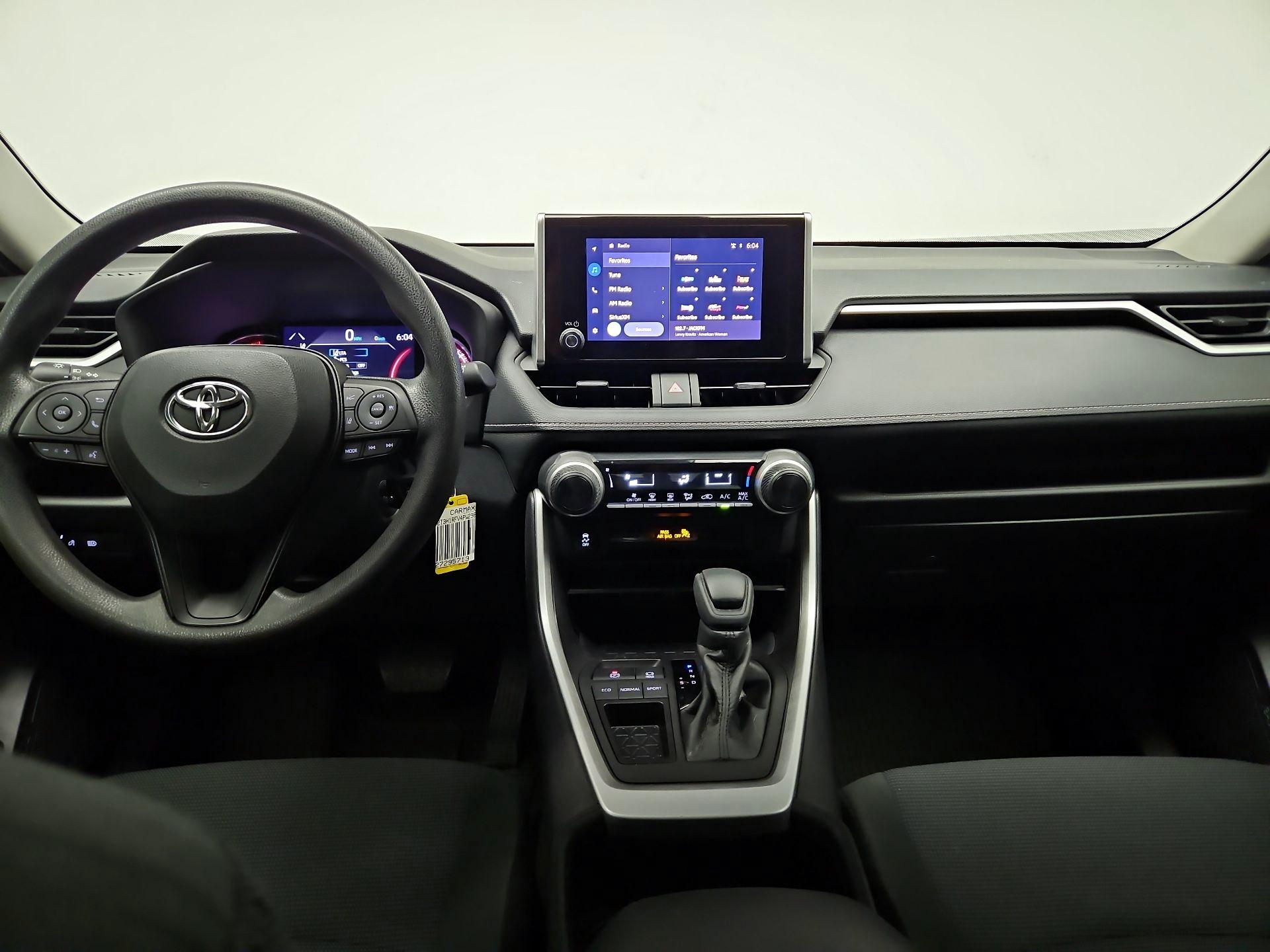 Thumbnail: 2023 Toyota RAV4 - 9