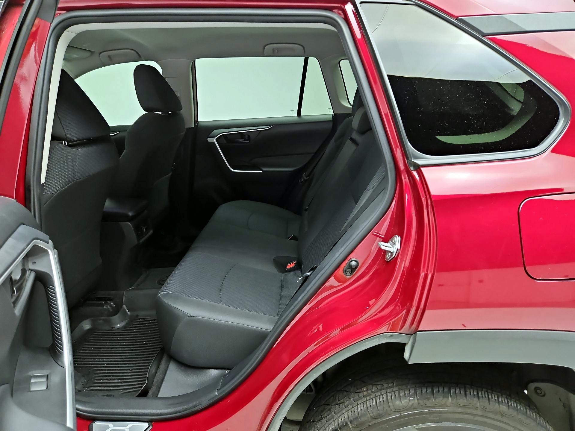 Thumbnail: 2023 Toyota RAV4 - 19