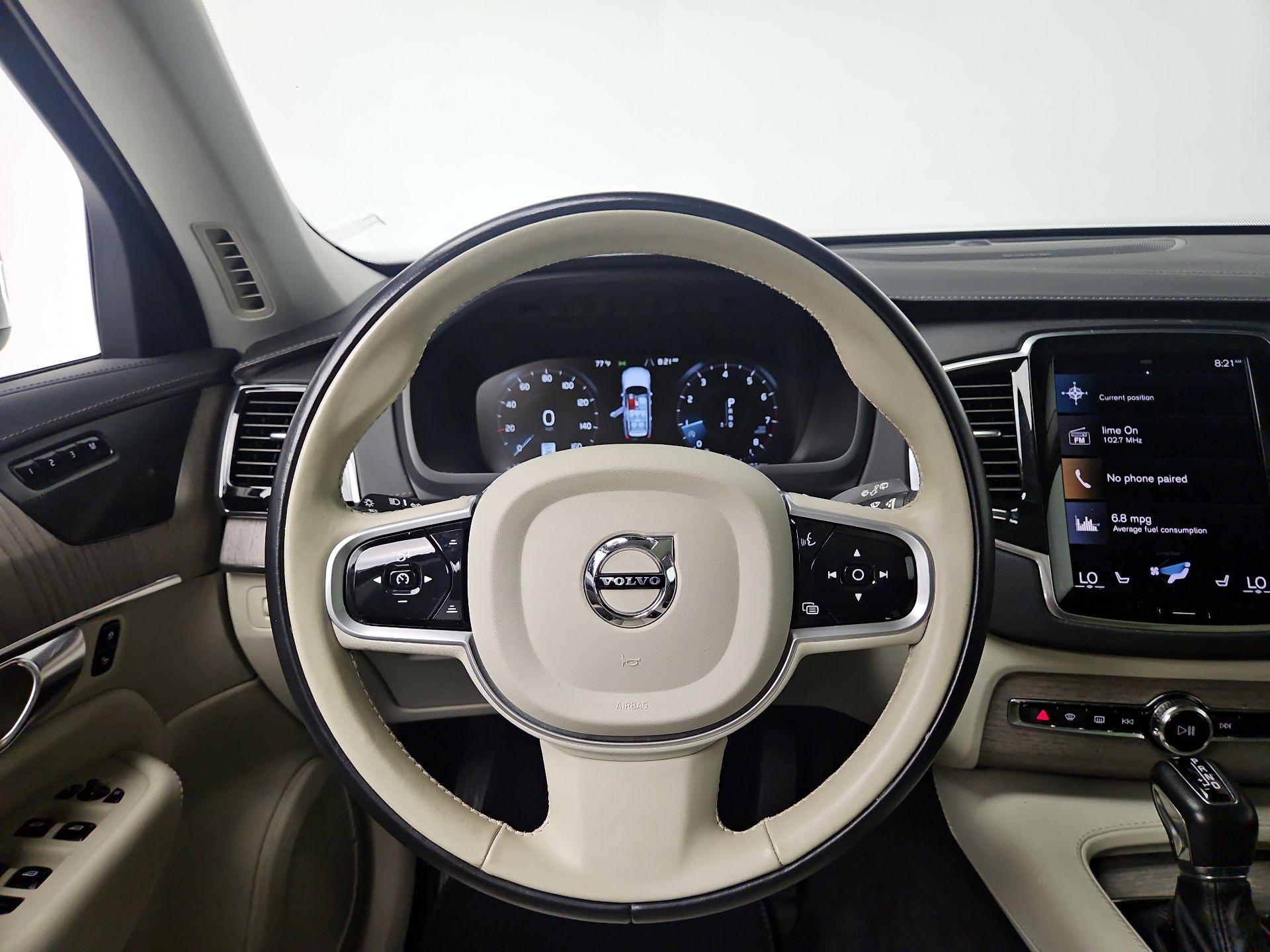 Thumbnail: 2022 Volvo XC90 - 10