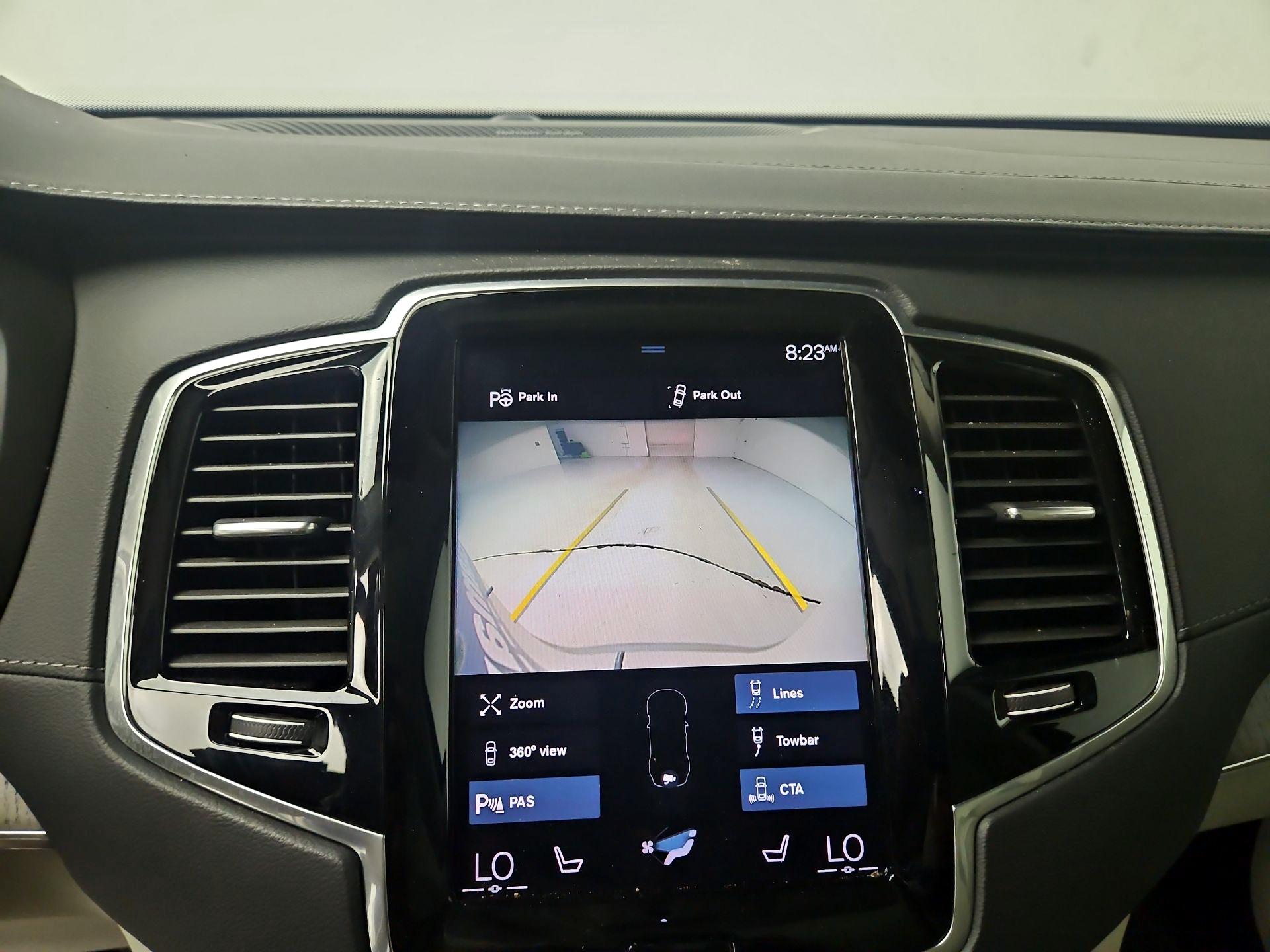 Thumbnail: 2022 Volvo XC90 - 15
