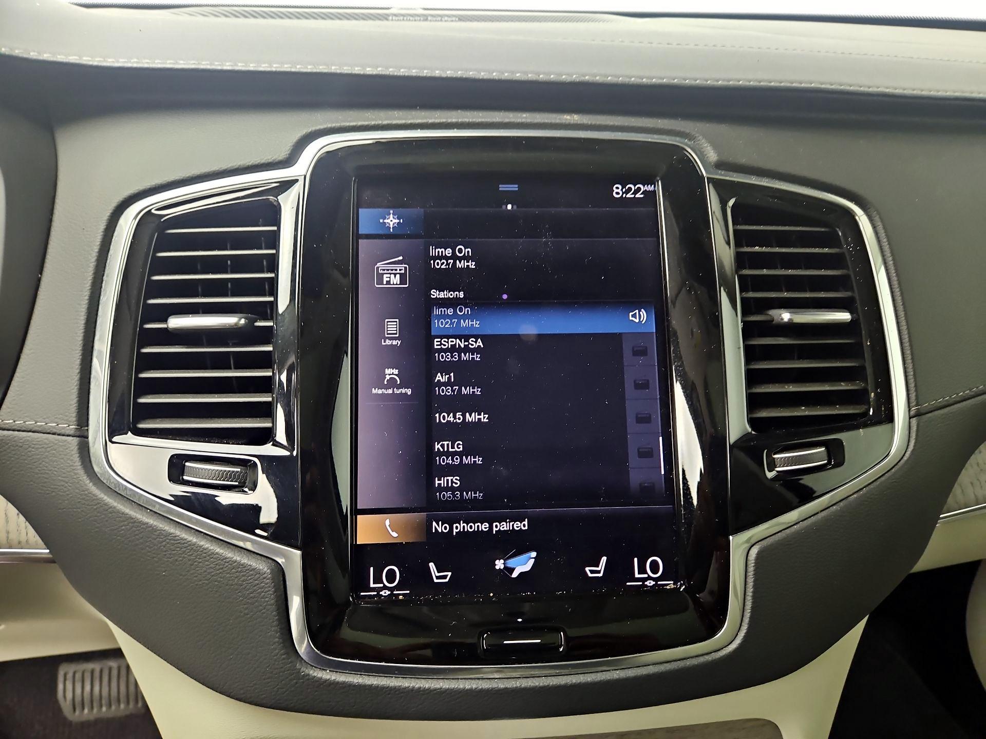 Thumbnail: 2022 Volvo XC90 - 16