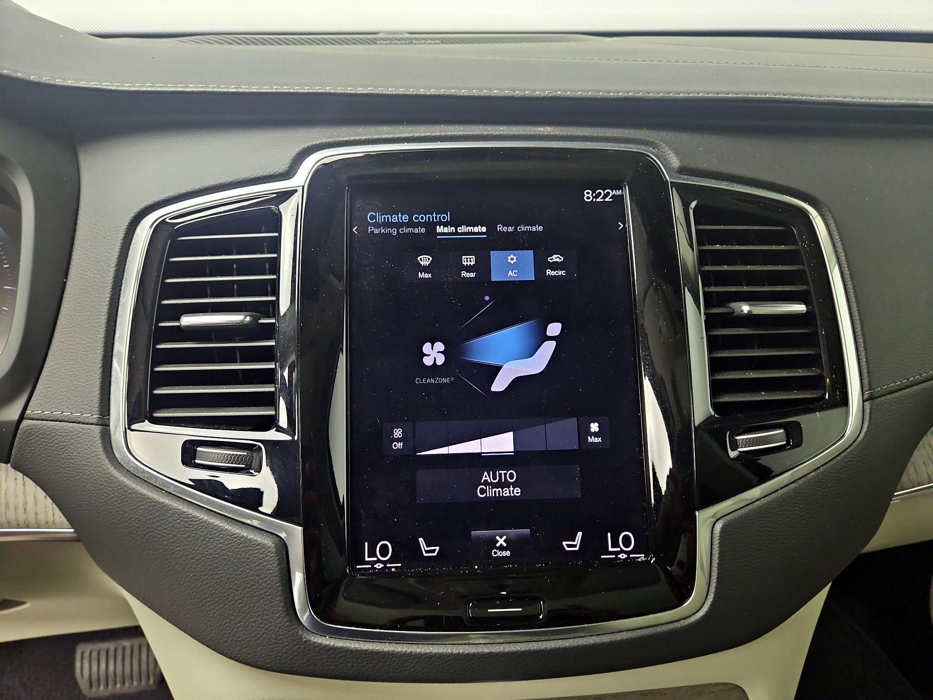 Thumbnail: 2022 Volvo XC90 - 17