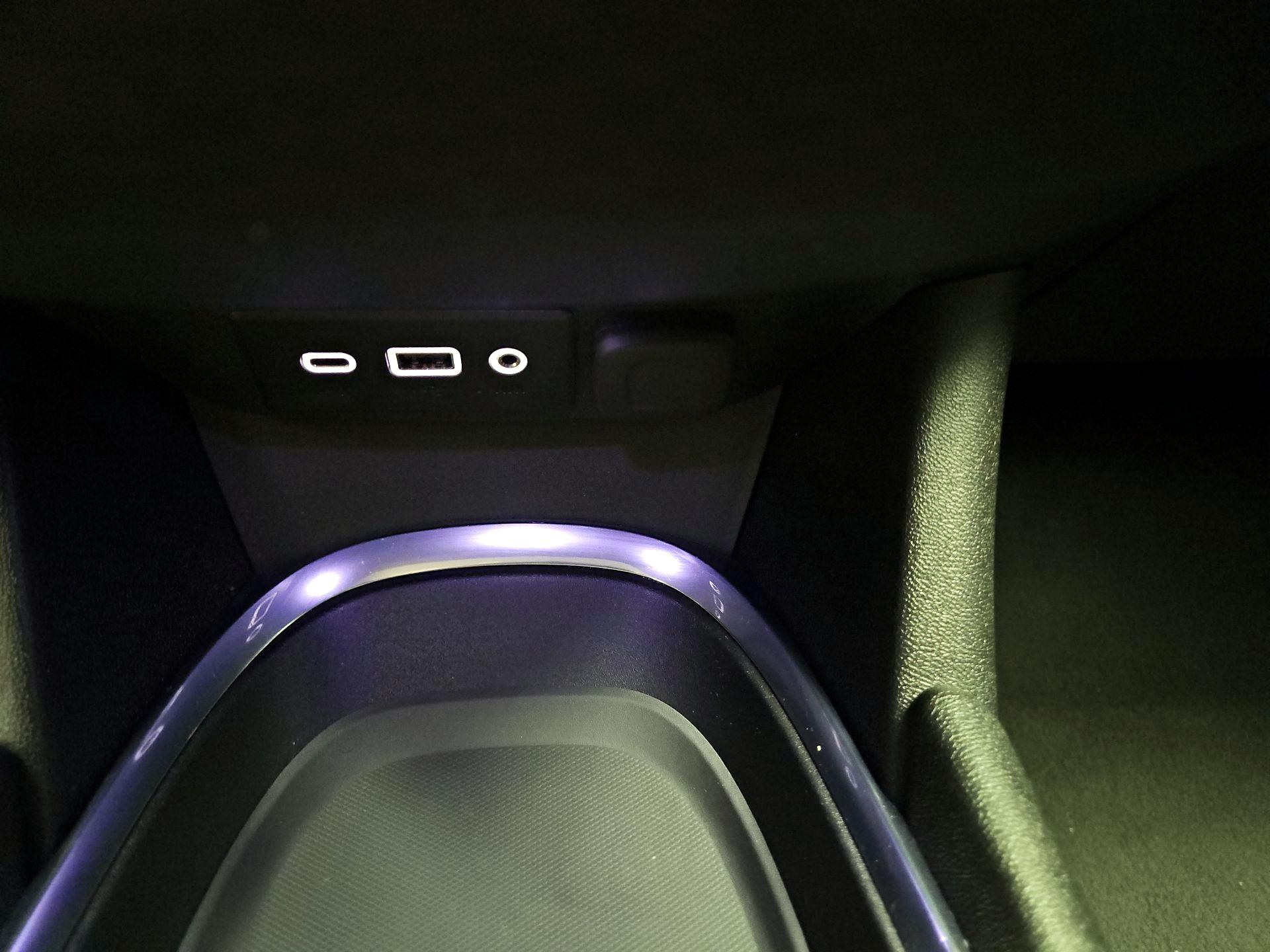 Thumbnail: 2021 Chevrolet Malibu - 18