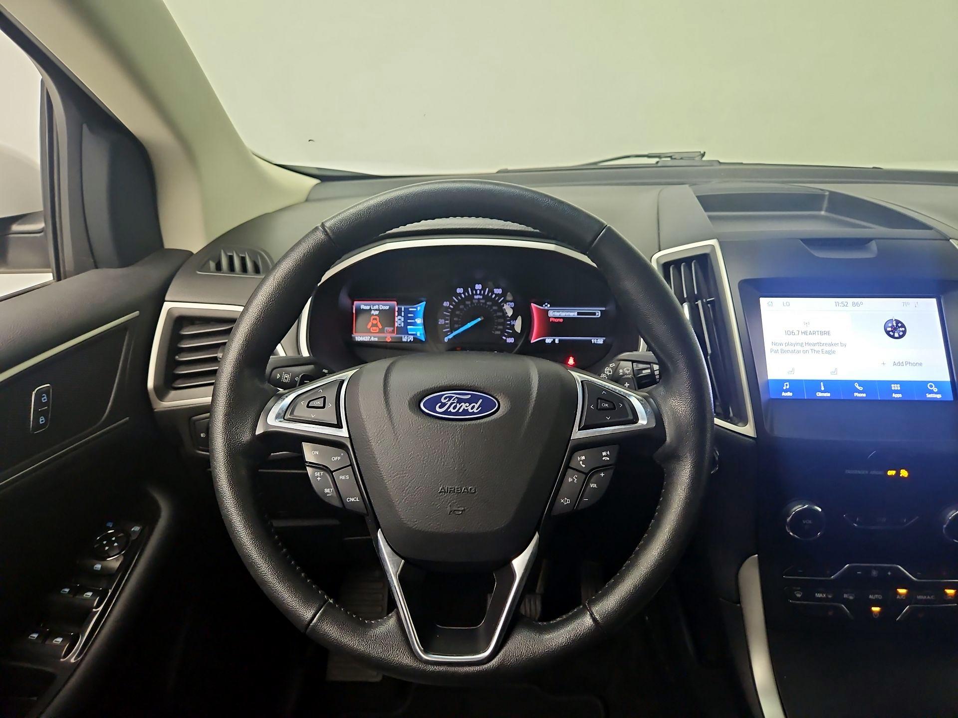 Thumbnail: 2020 Ford Edge - 10