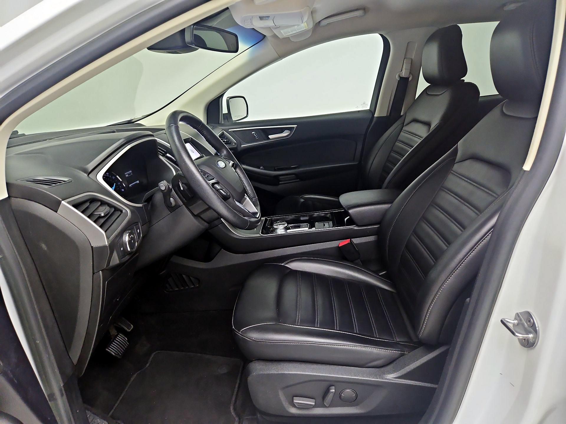 Thumbnail: 2020 Ford Edge - 11