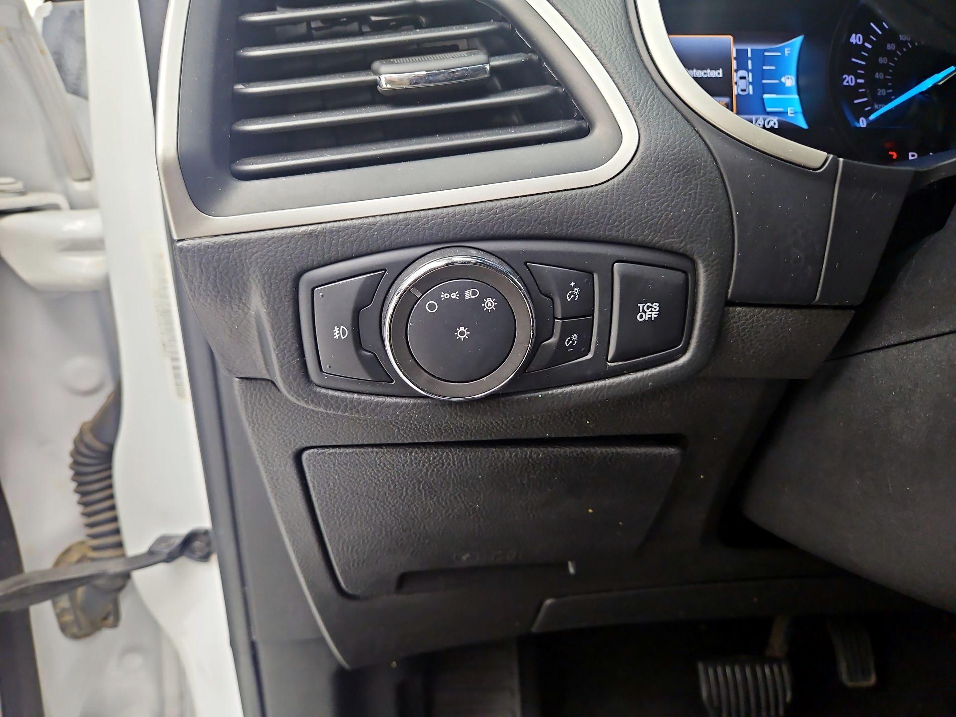 Thumbnail: 2020 Ford Edge - 13