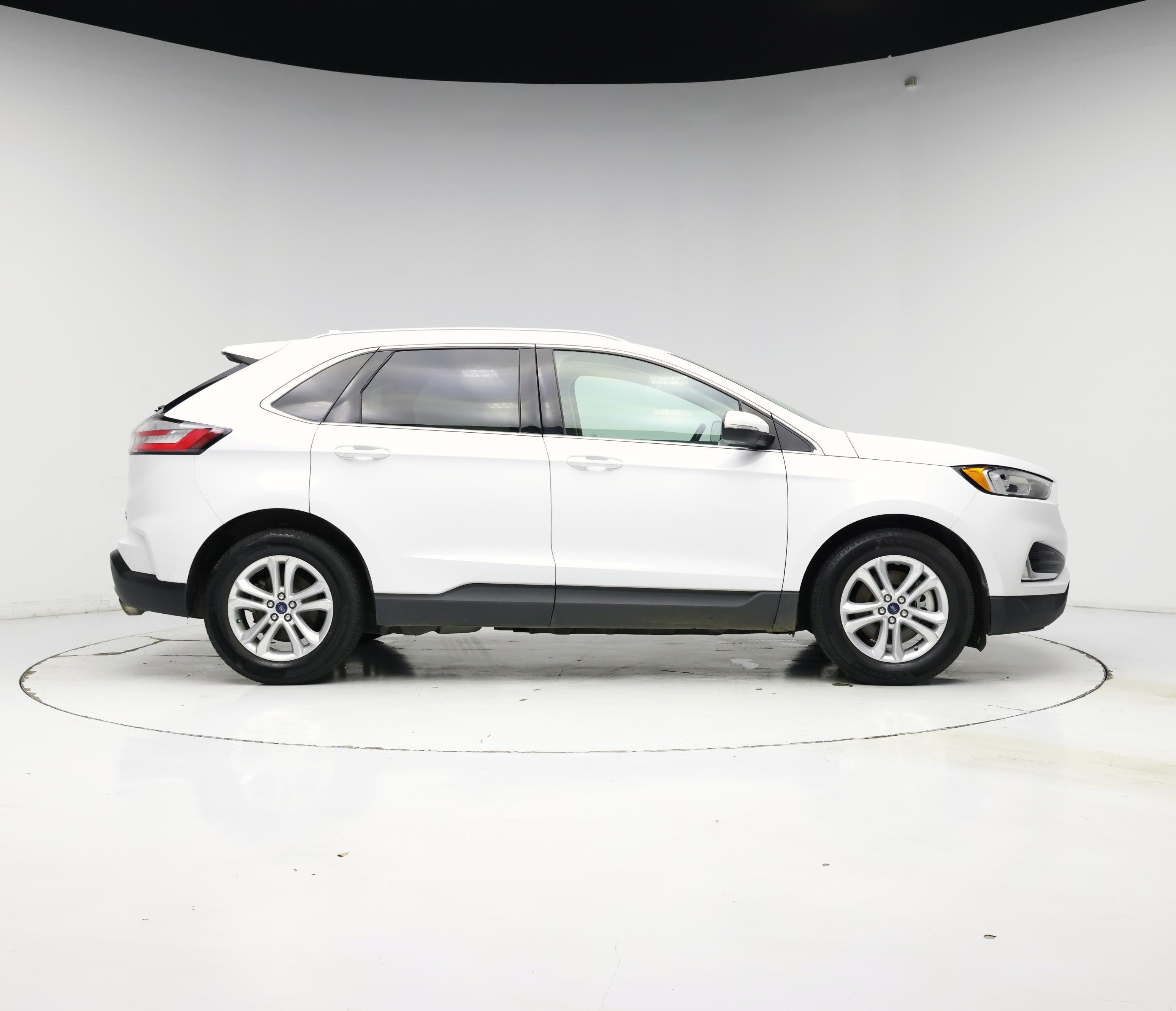 Thumbnail: 2020 Ford Edge - 7