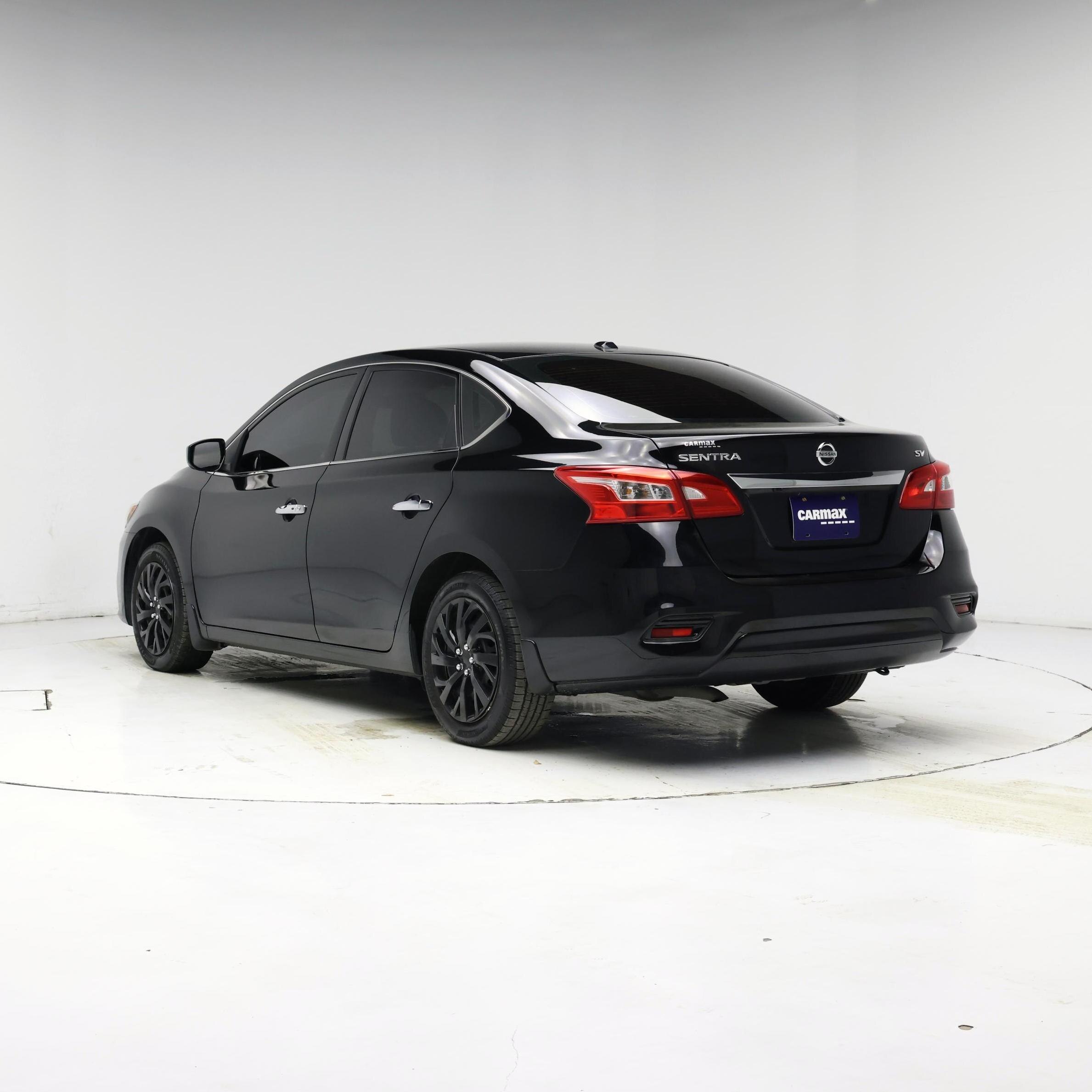 Thumbnail: 2017 Nissan Sentra - 2