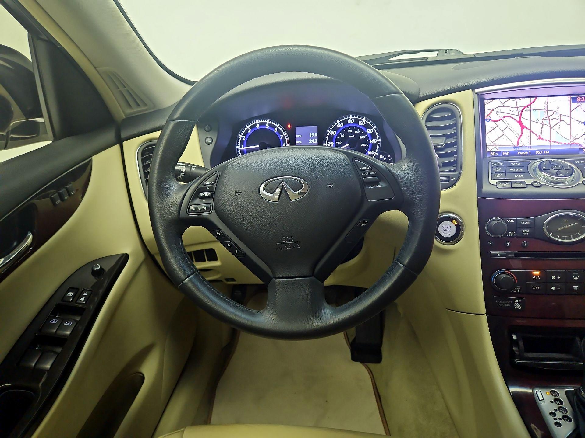 Thumbnail: 2017 INFINITI QX50 - 10