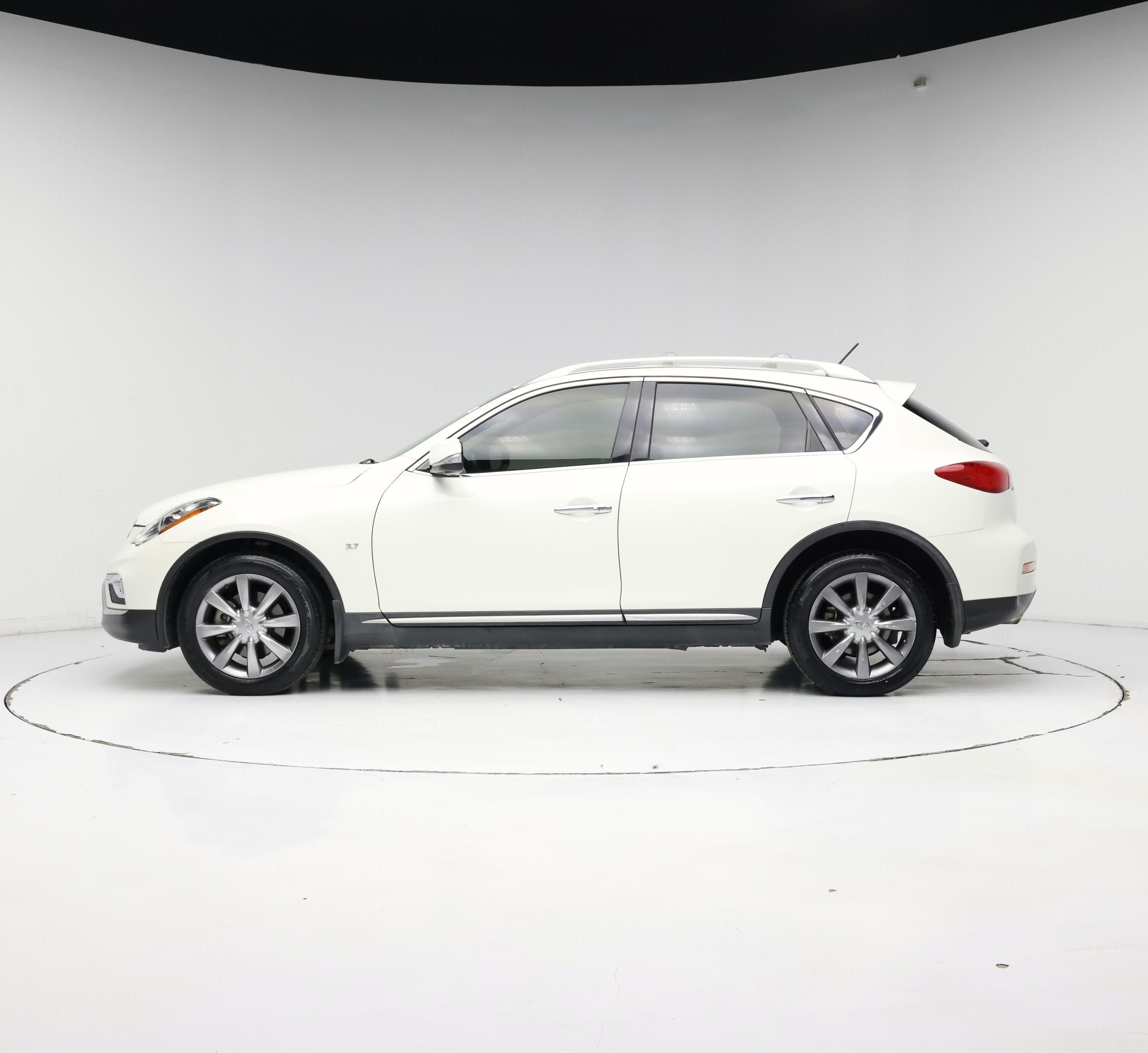 Thumbnail: 2017 INFINITI QX50 - 3