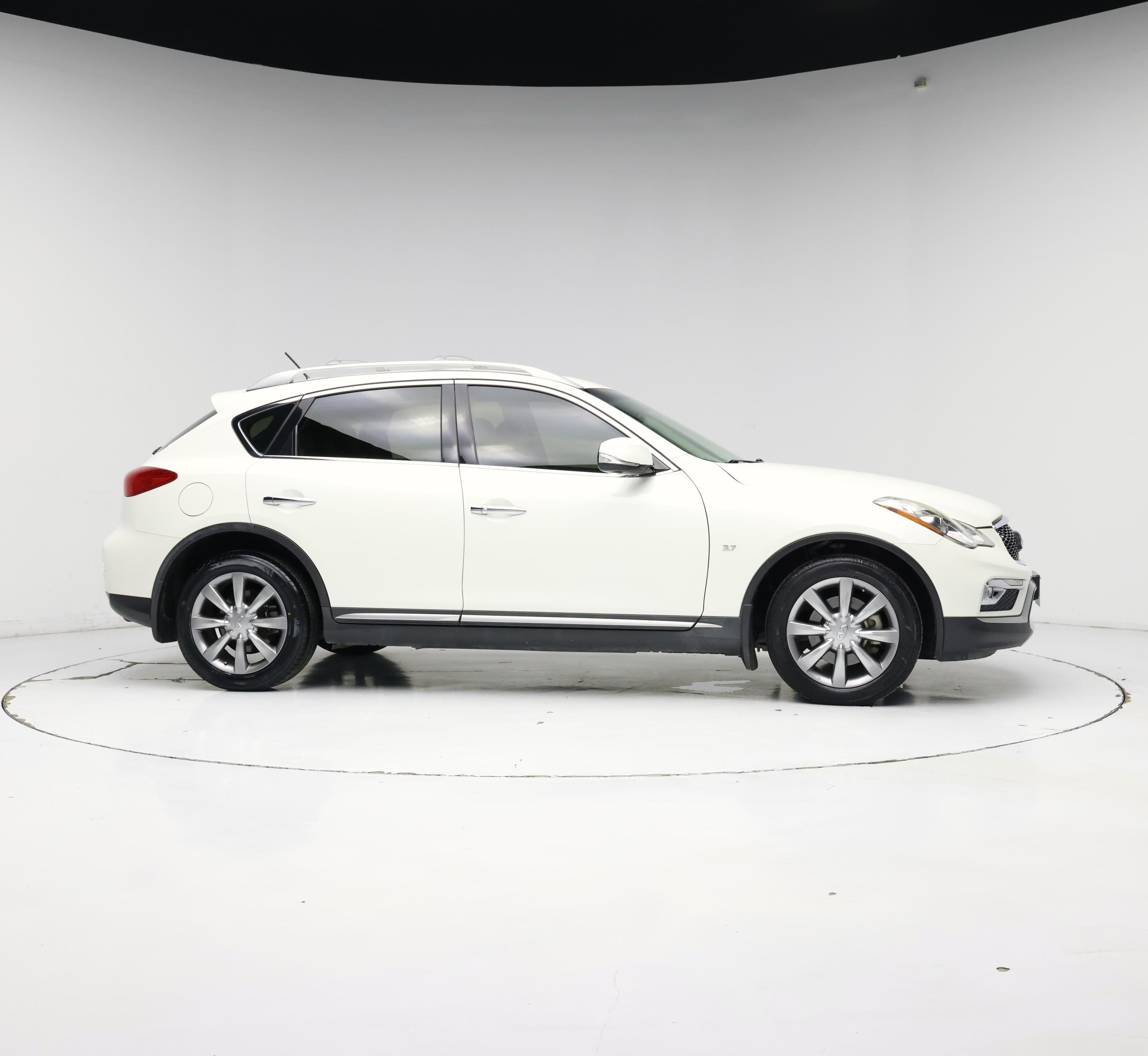 Thumbnail: 2017 INFINITI QX50 - 7