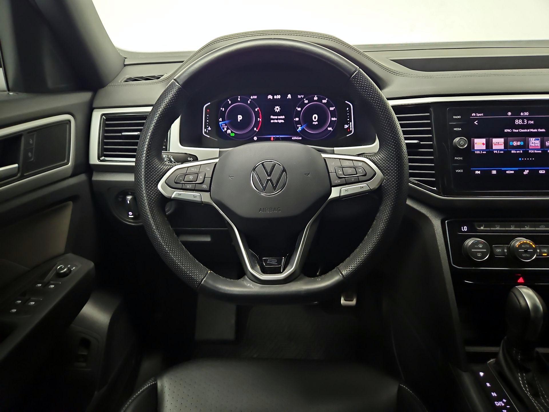 Thumbnail: 2023 Volkswagen Atlas - 10