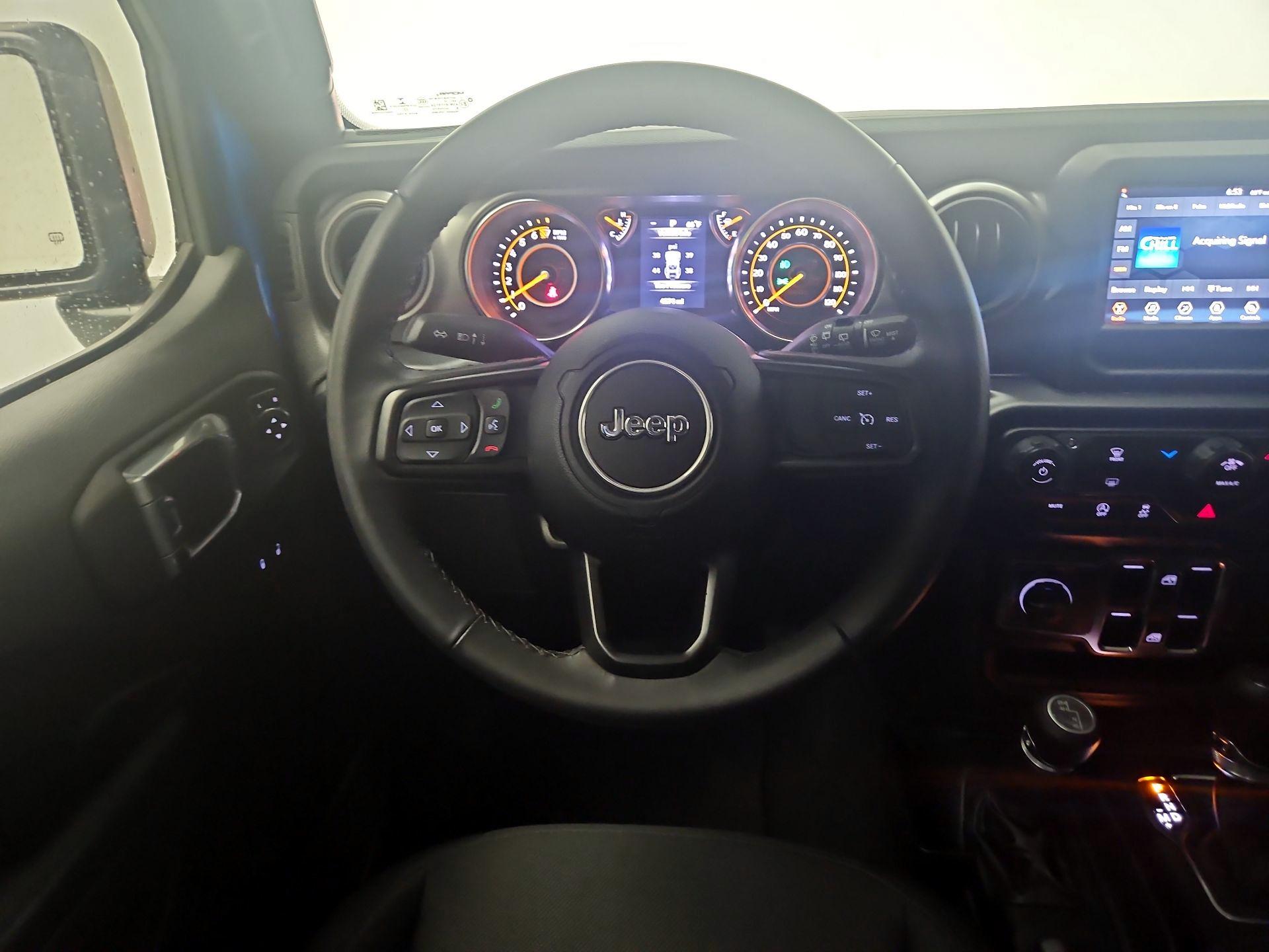 Thumbnail: 2022 Jeep Wrangler - 10