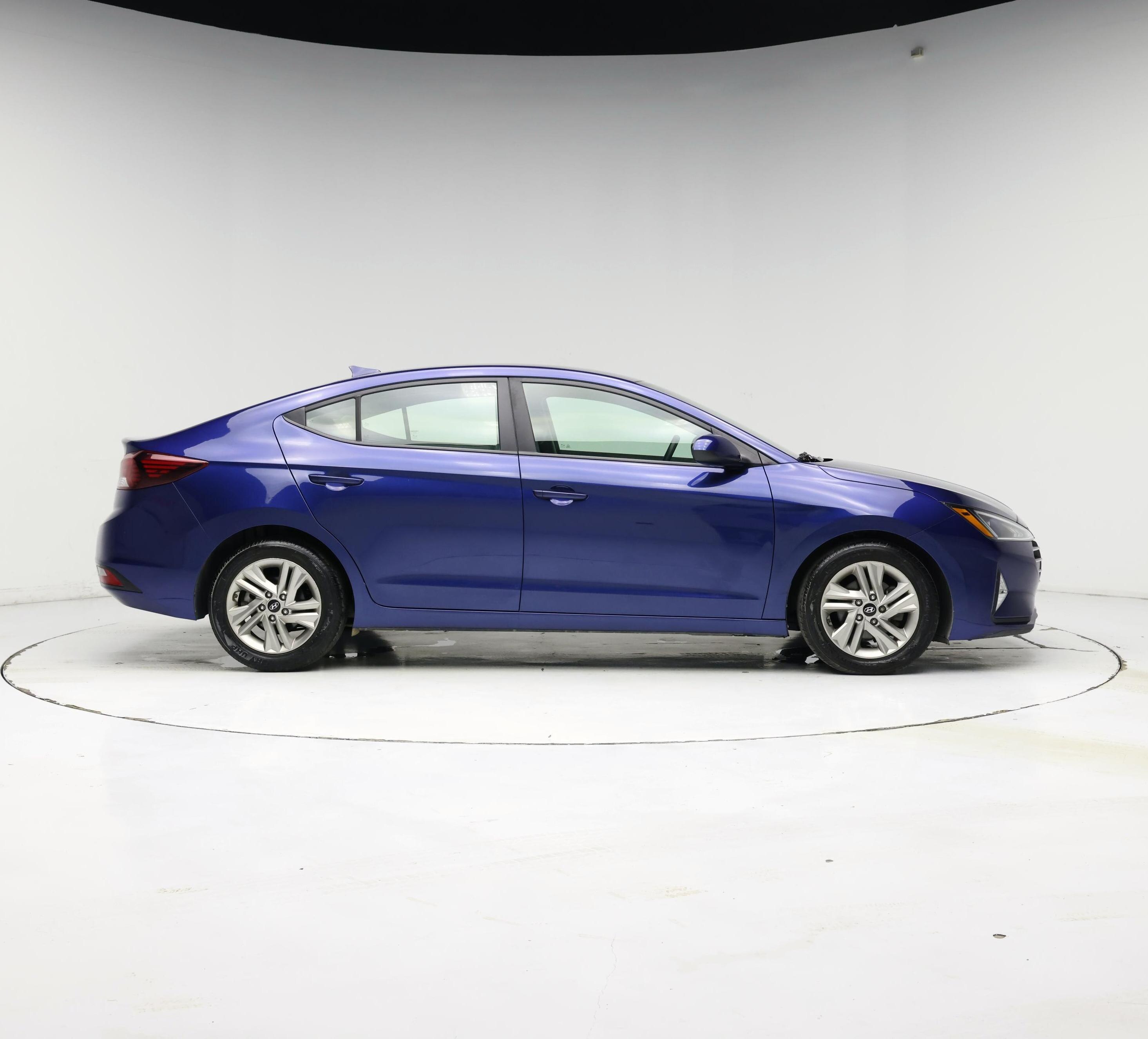 Thumbnail: 2020 Hyundai Elantra - 7
