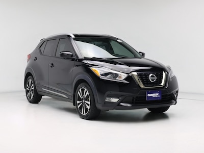 Black 2019 Nissan Kicks SR