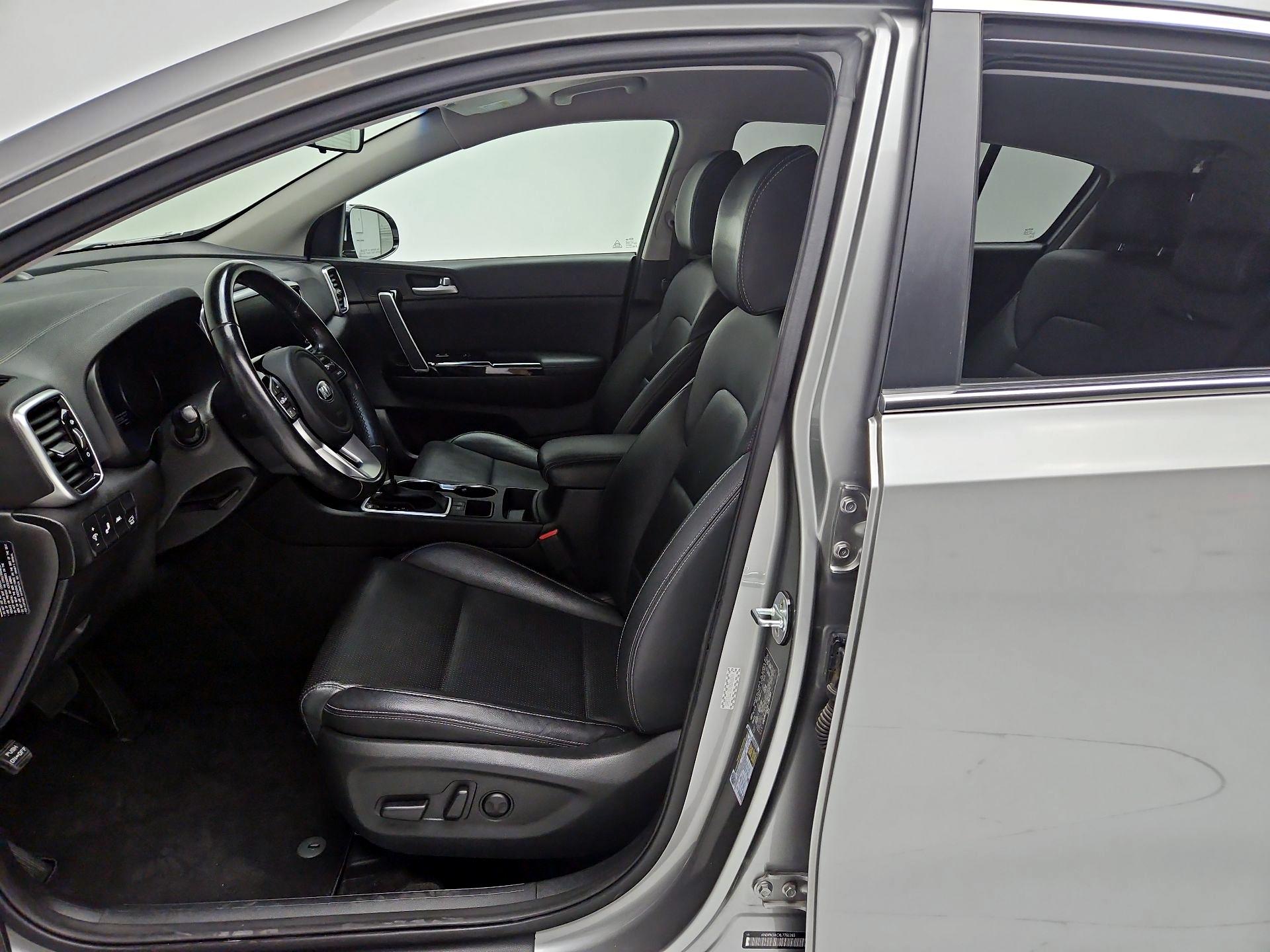 Thumbnail: 2020 Kia Sportage - 11