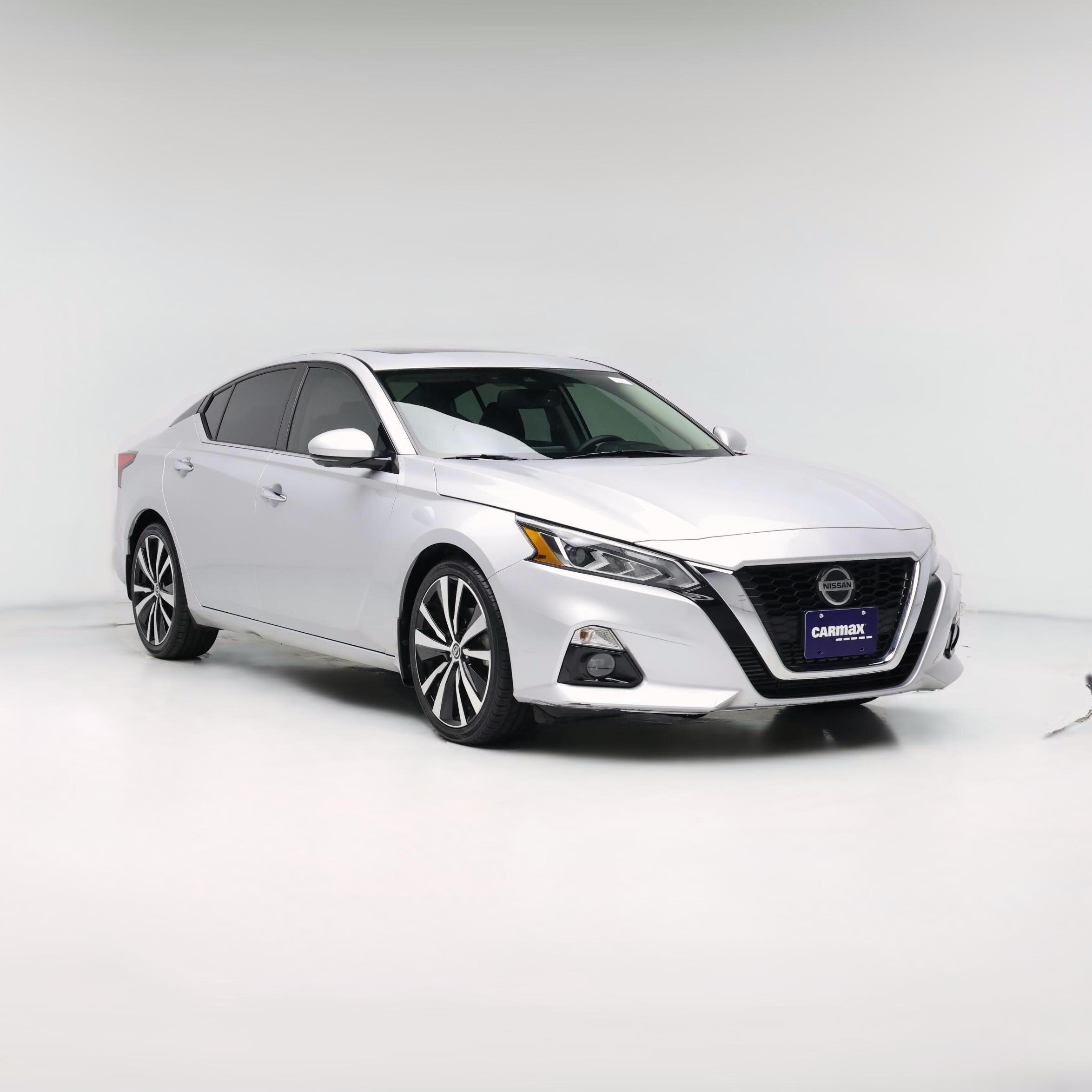 Thumbnail: 2020 Nissan Altima - 1
