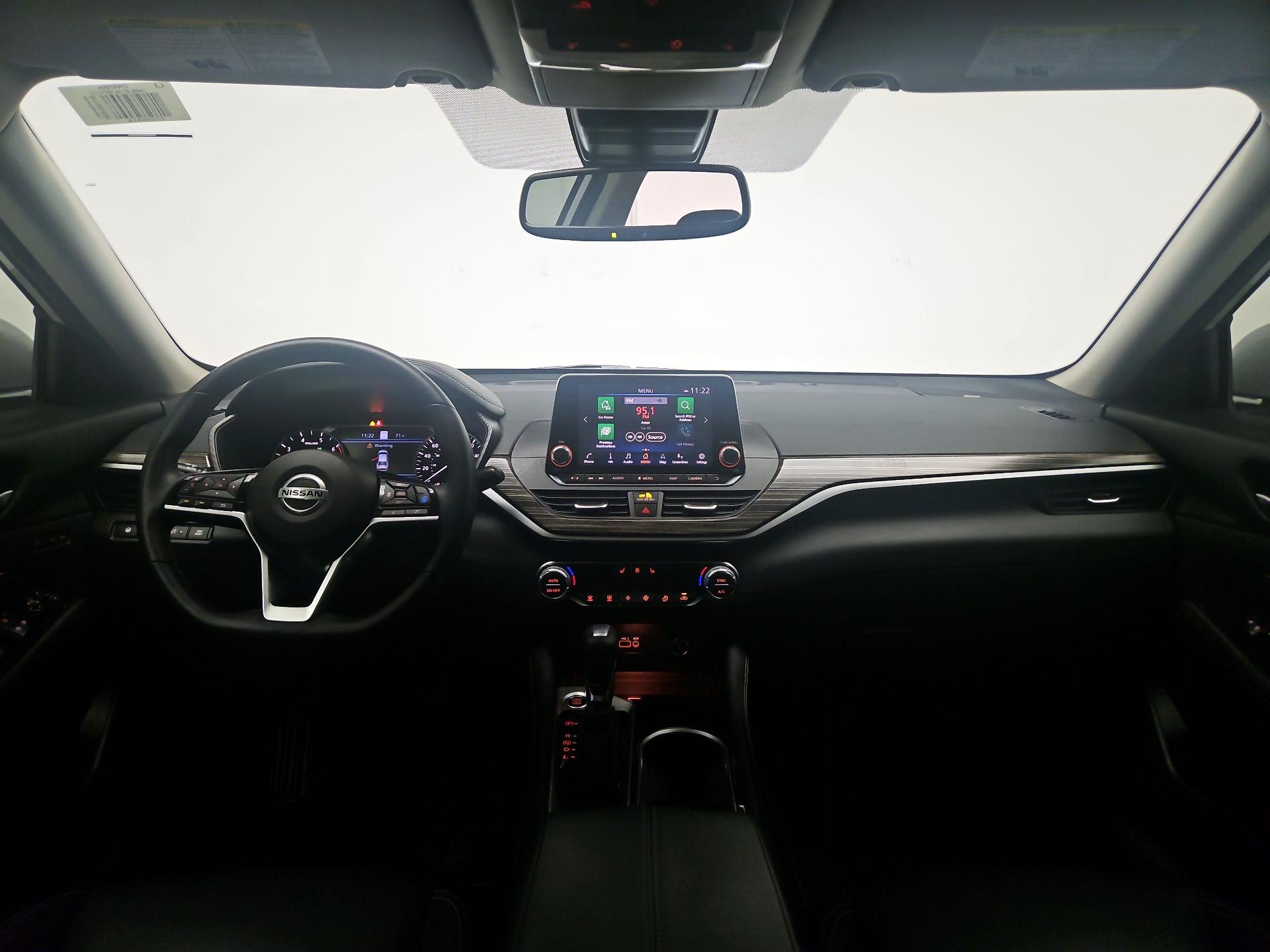 Thumbnail: 2020 Nissan Altima - 9