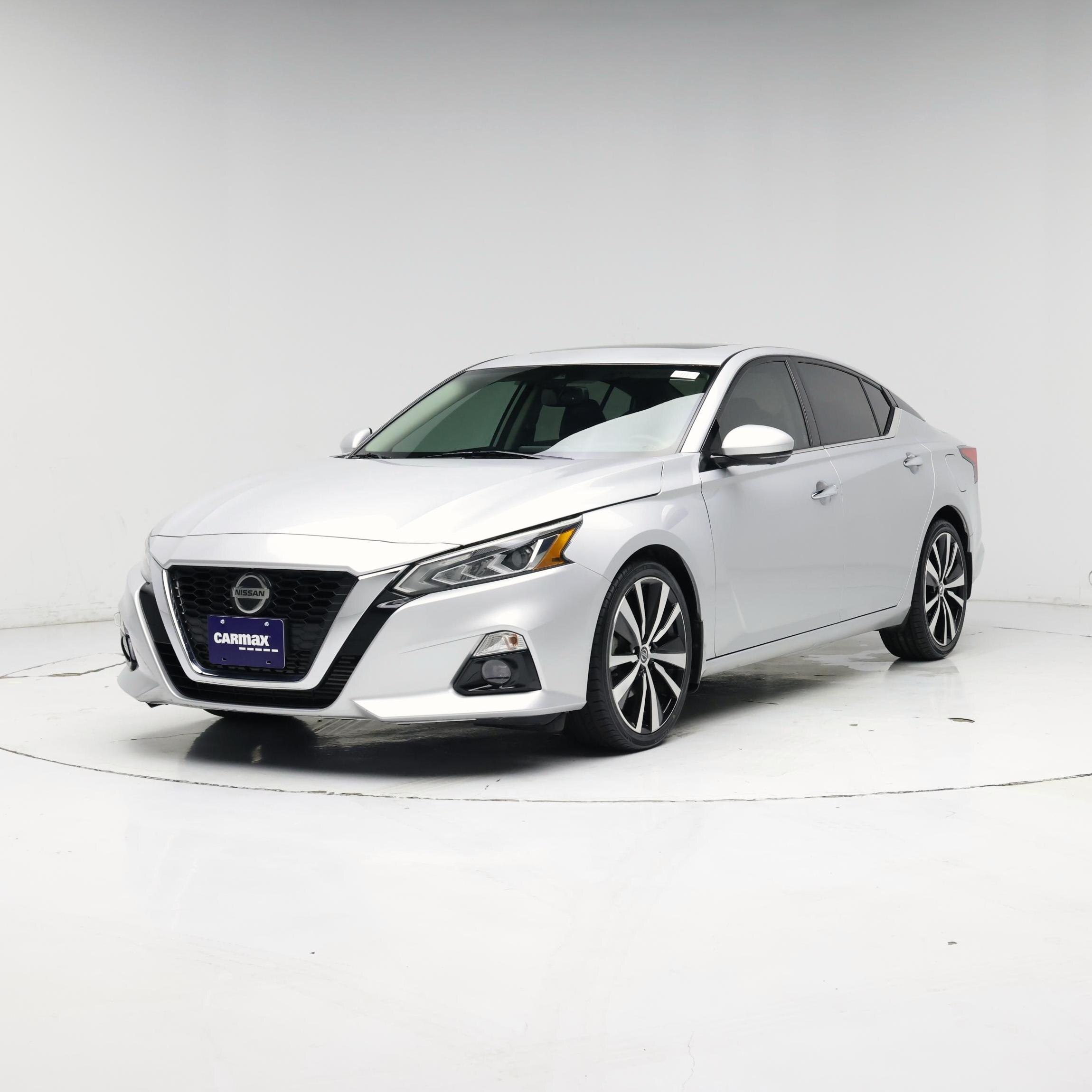 Thumbnail: 2020 Nissan Altima - 4