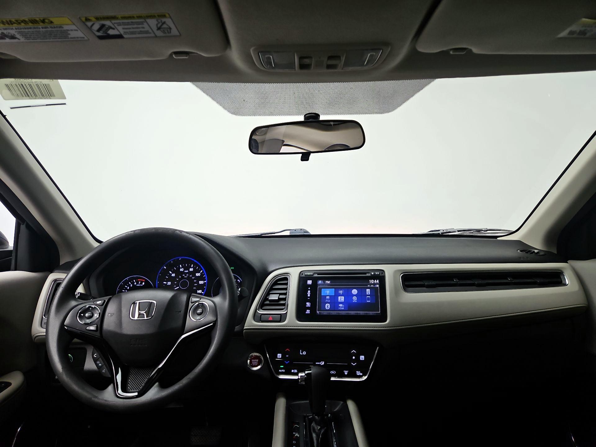 Thumbnail: 2016 Honda HR-V - 9