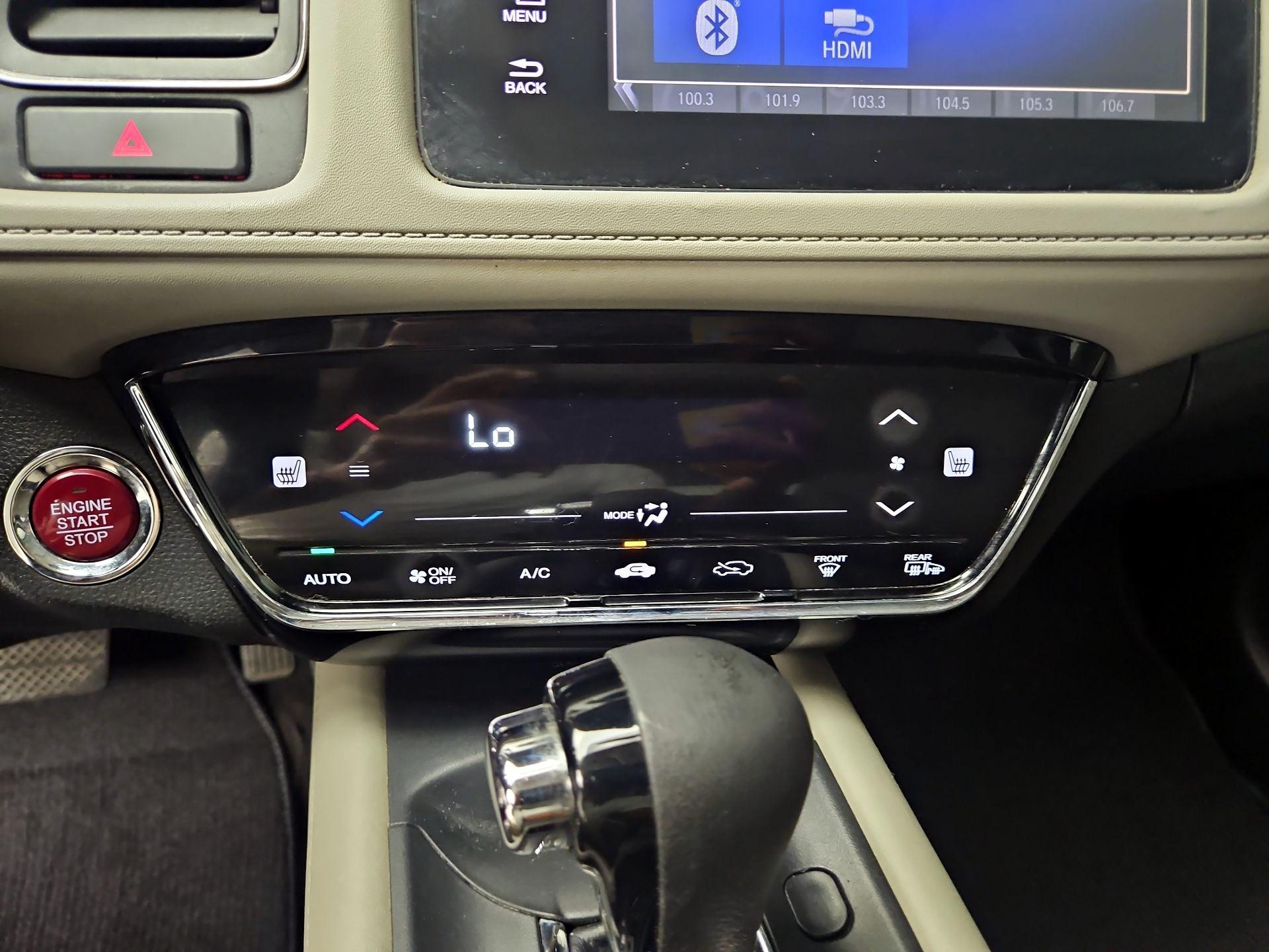 Thumbnail: 2016 Honda HR-V - 16