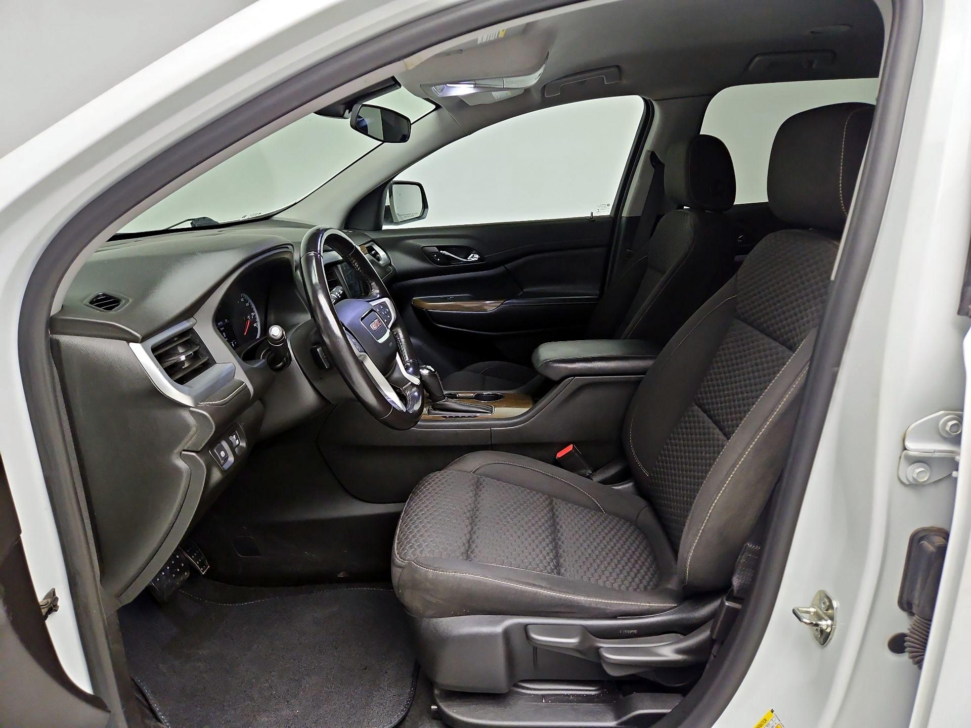 Thumbnail: 2019 GMC Acadia - 11