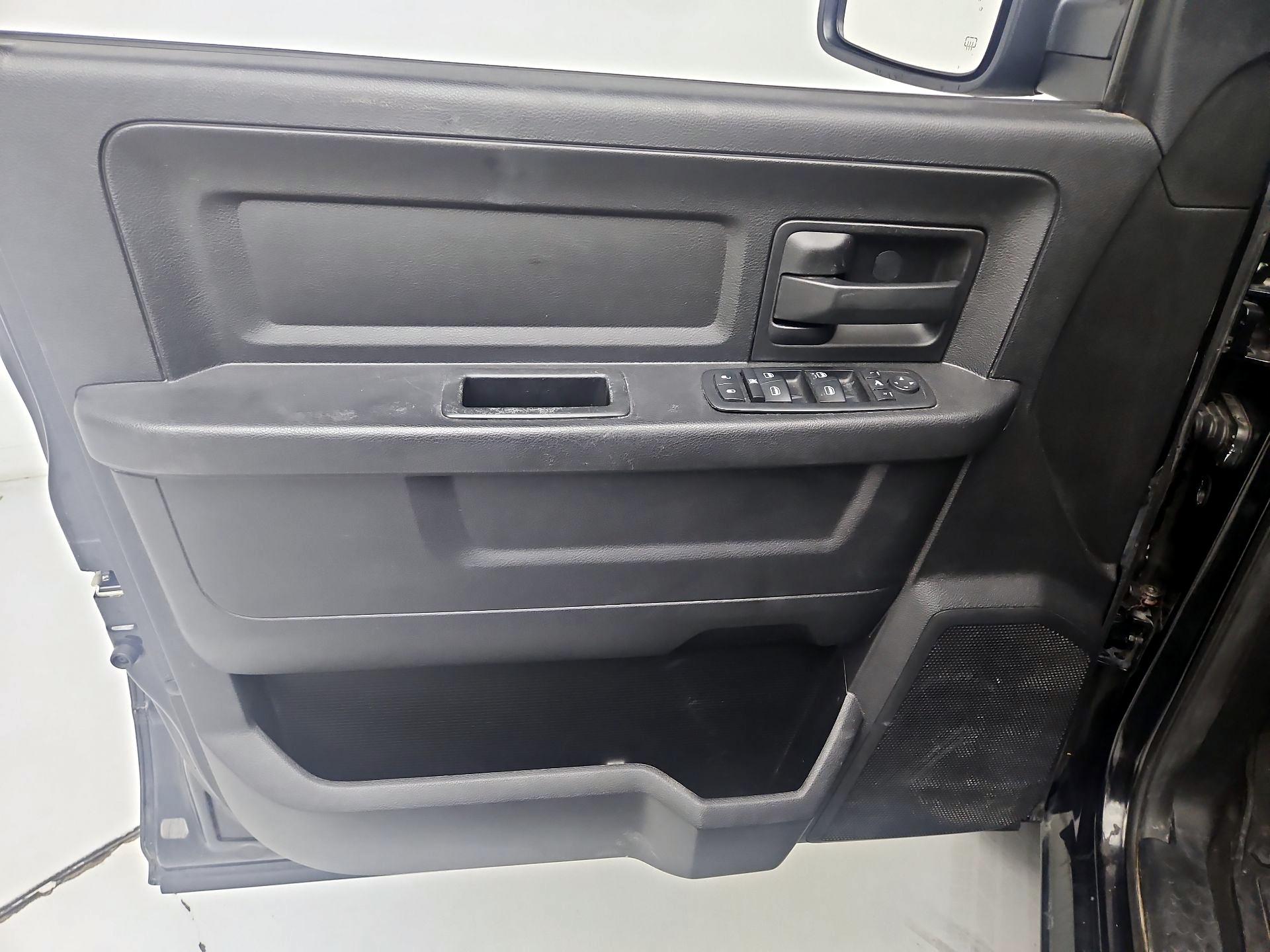 Thumbnail: 2014 RAM 1500 - 12