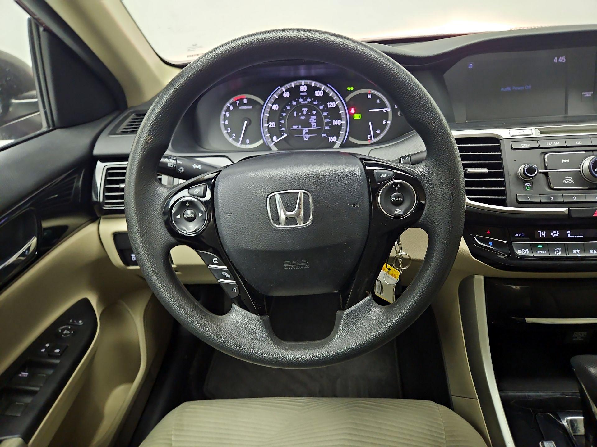 Thumbnail: 2016 Honda Accord - 10