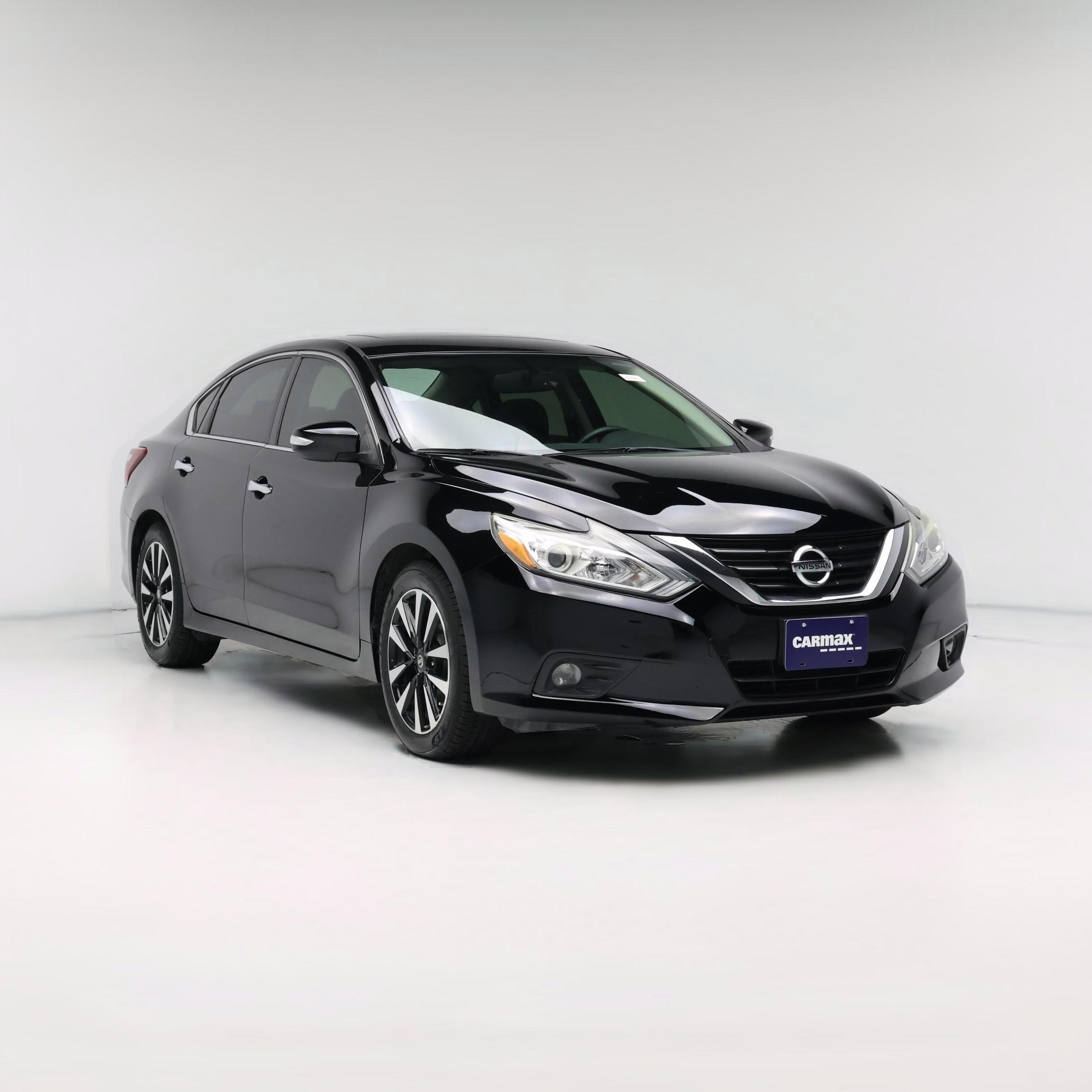 Thumbnail: 2018 Nissan Altima - 1