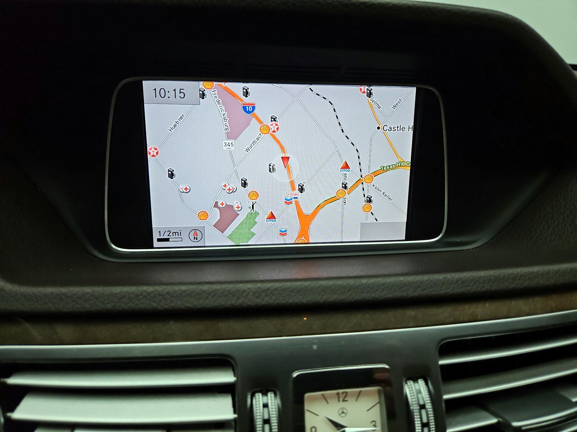 Thumbnail: 2014 Mercedes-Benz E-Class - 14