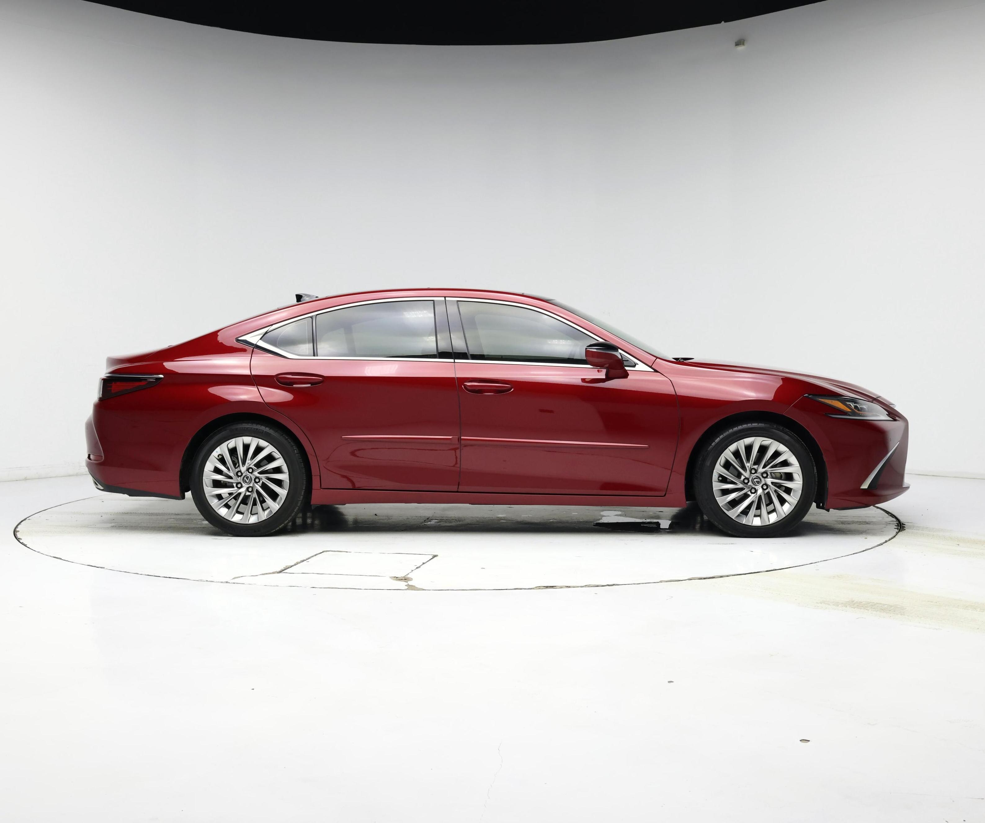 Thumbnail: 2020 Lexus ES - 7
