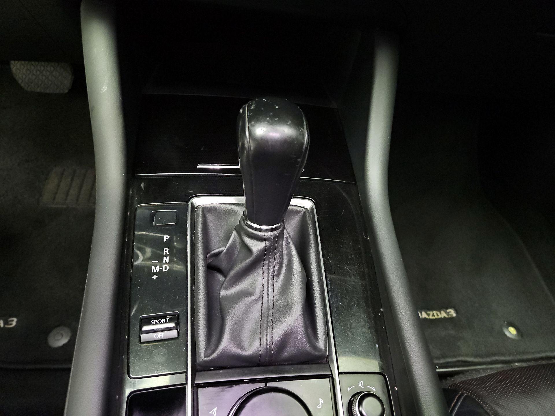 Thumbnail: 2019 Mazda Mazda3 - 17