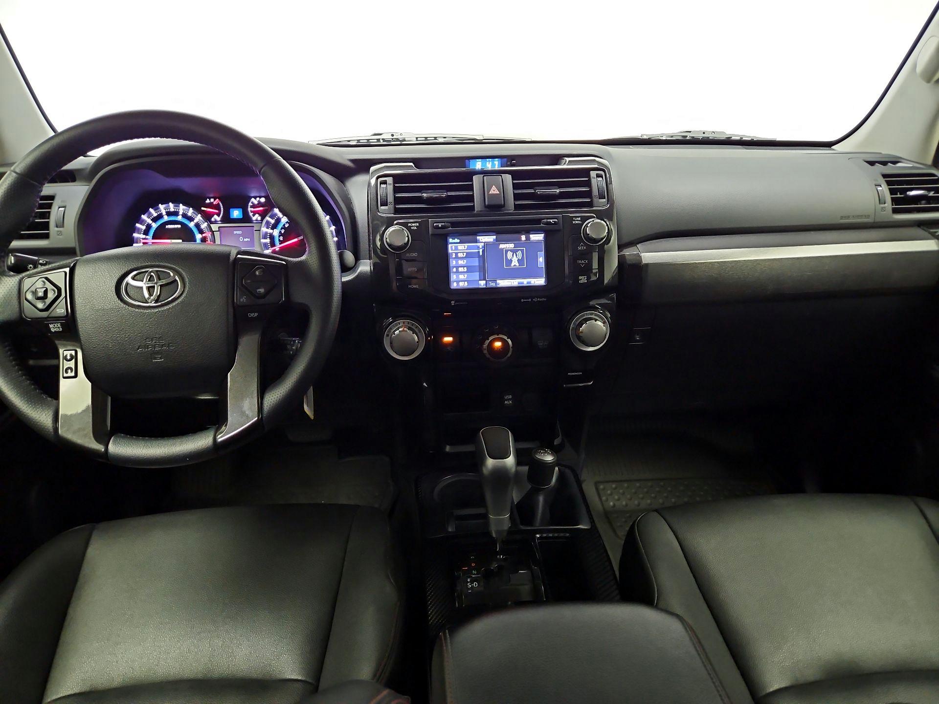 Thumbnail: 2019 Toyota 4Runner - 9