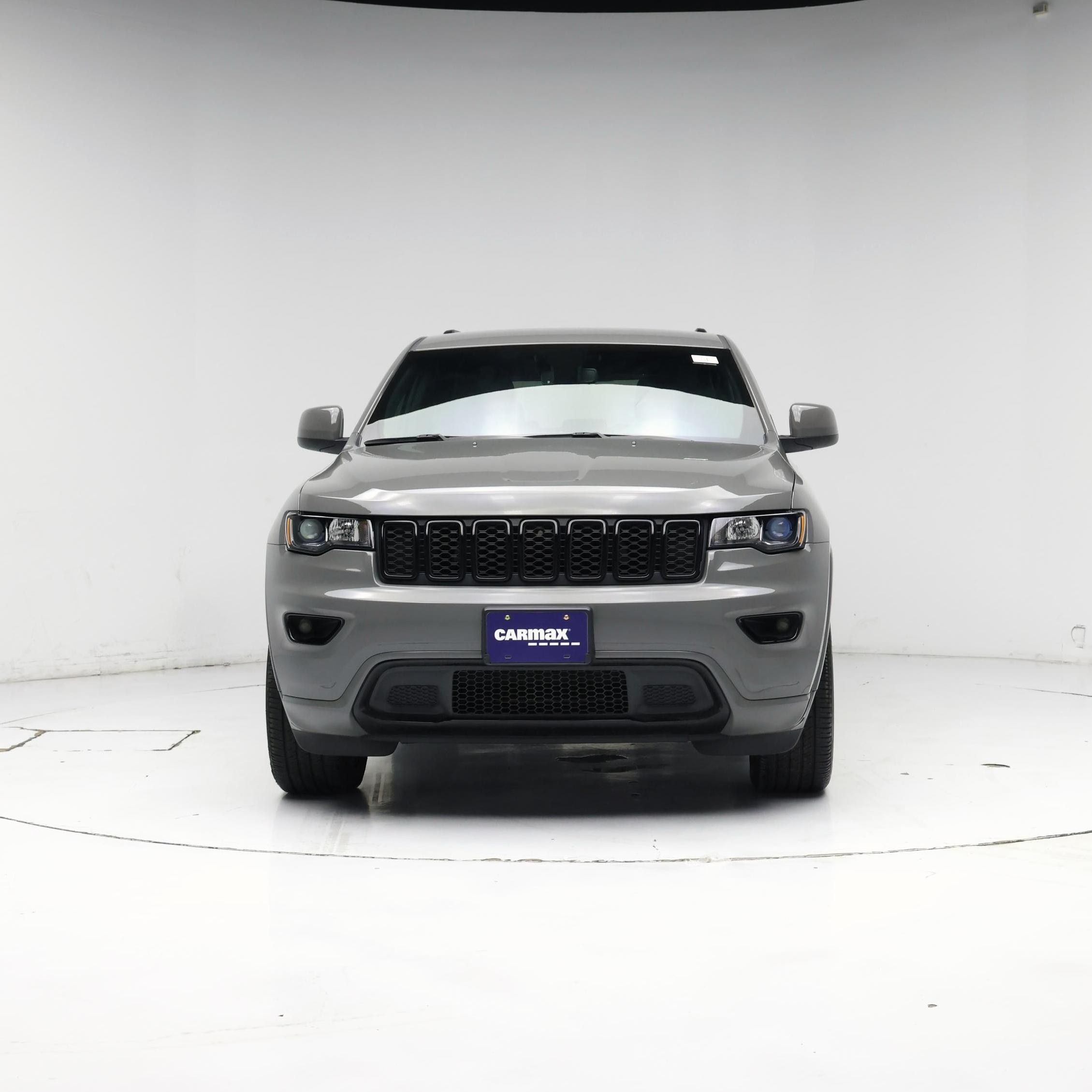 Thumbnail: 2022 Jeep Grand Cherokee - 5
