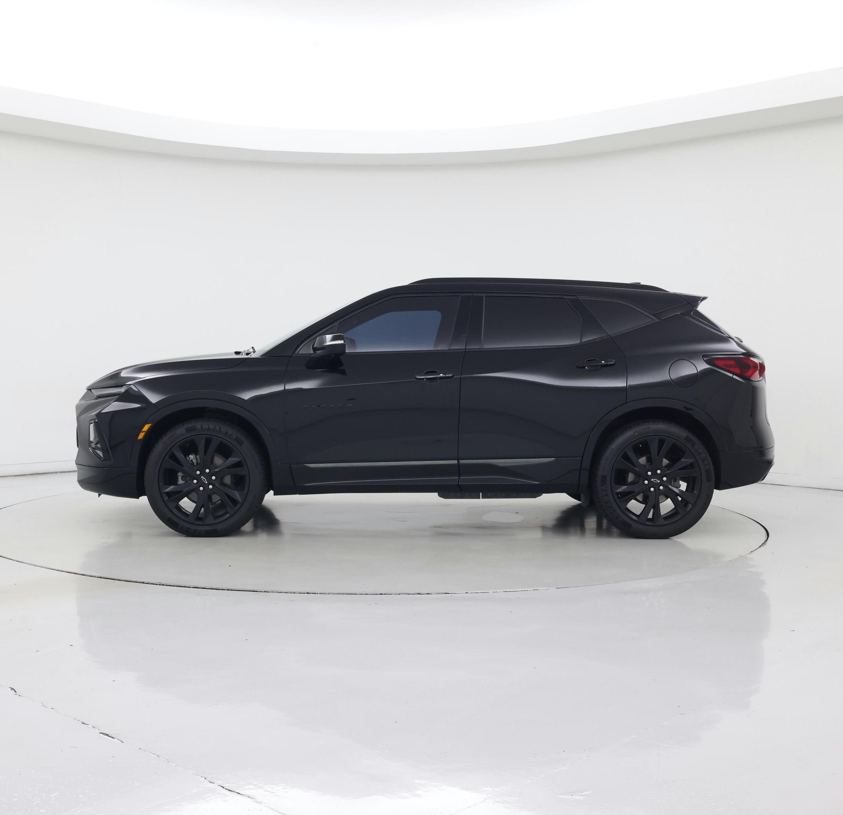 Thumbnail: 2021 Chevrolet Blazer - 3