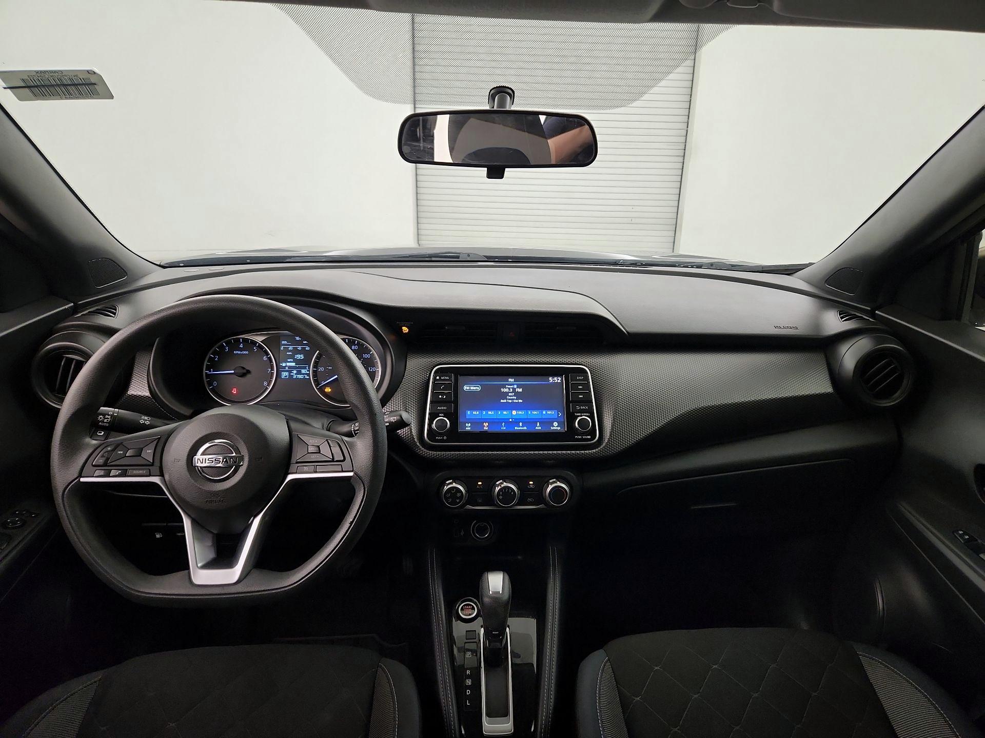 Thumbnail: 2019 Nissan Kicks - 9