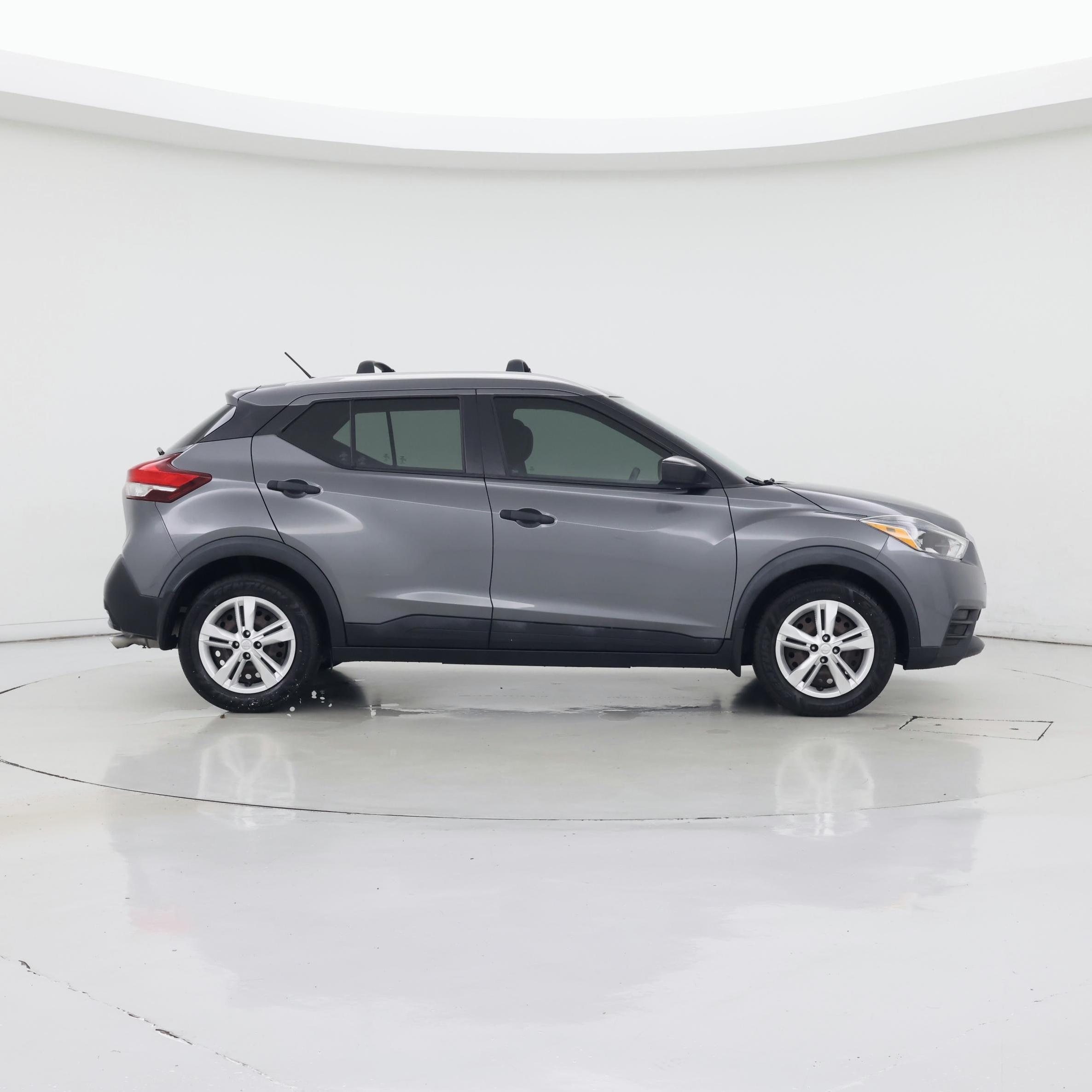 Thumbnail: 2019 Nissan Kicks - 7