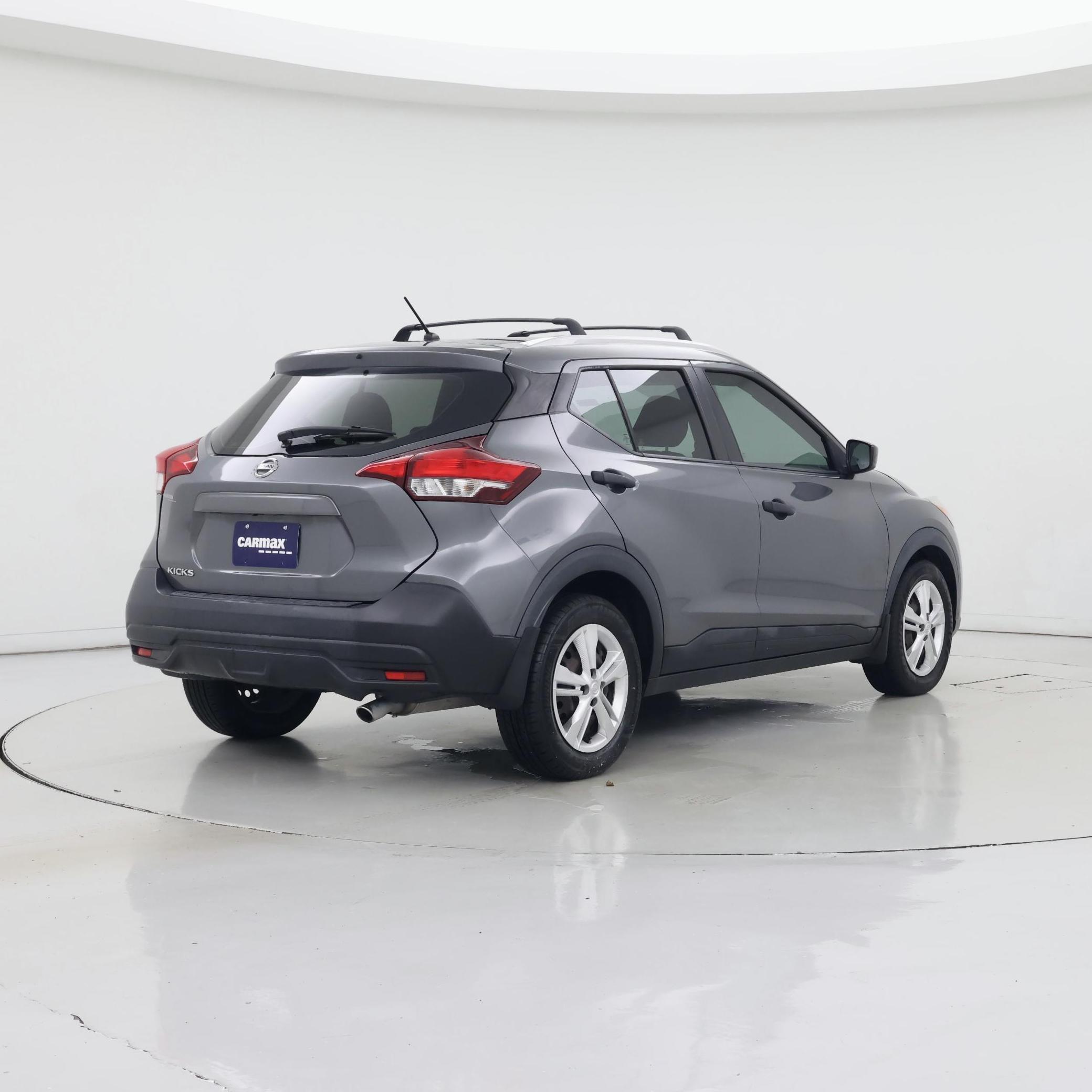 Thumbnail: 2019 Nissan Kicks - 8