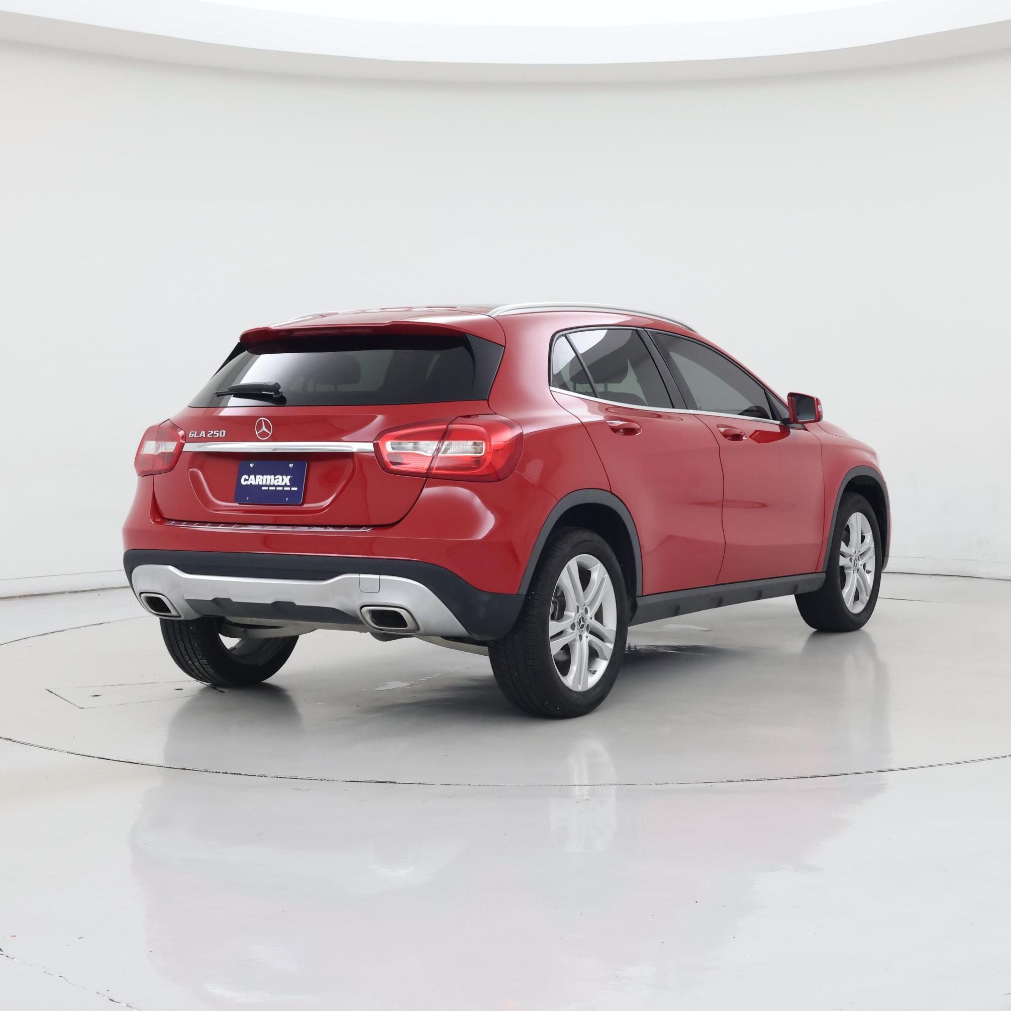 Thumbnail: 2020 Mercedes-Benz GLA - 8
