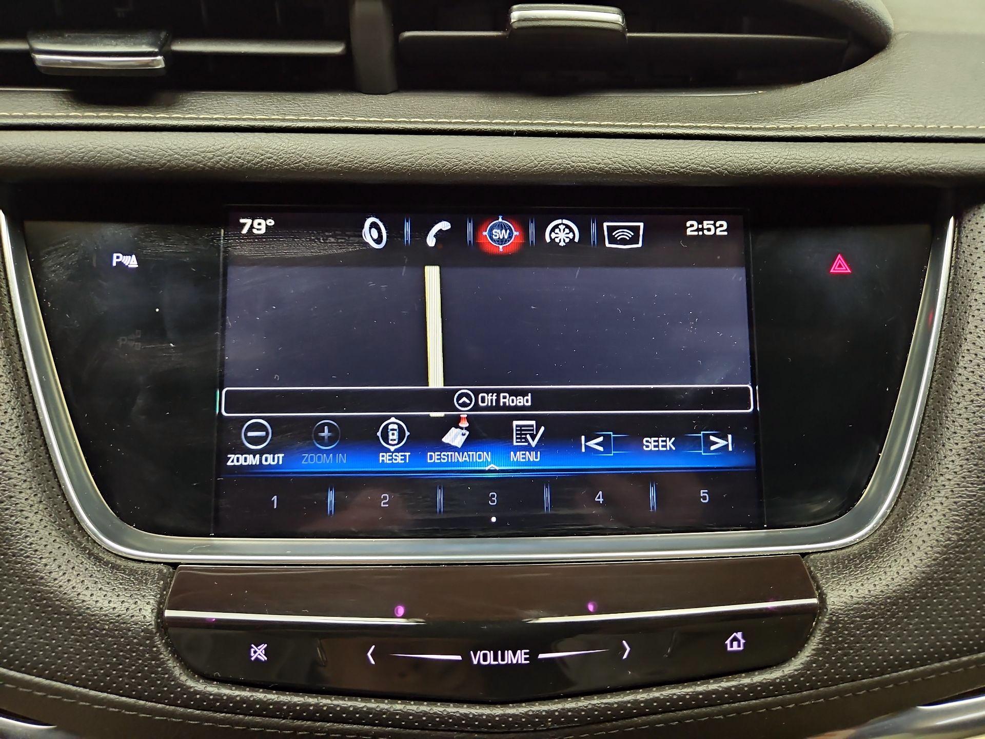 Thumbnail: 2018 Cadillac XT5 - 14