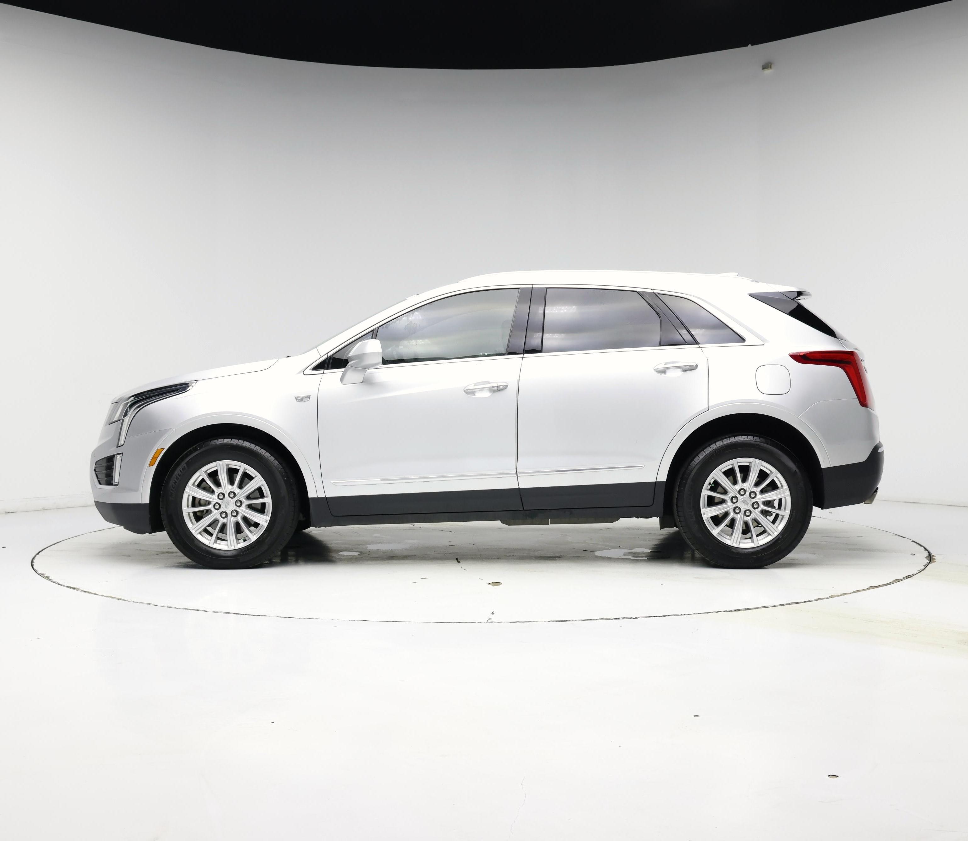Thumbnail: 2018 Cadillac XT5 - 3