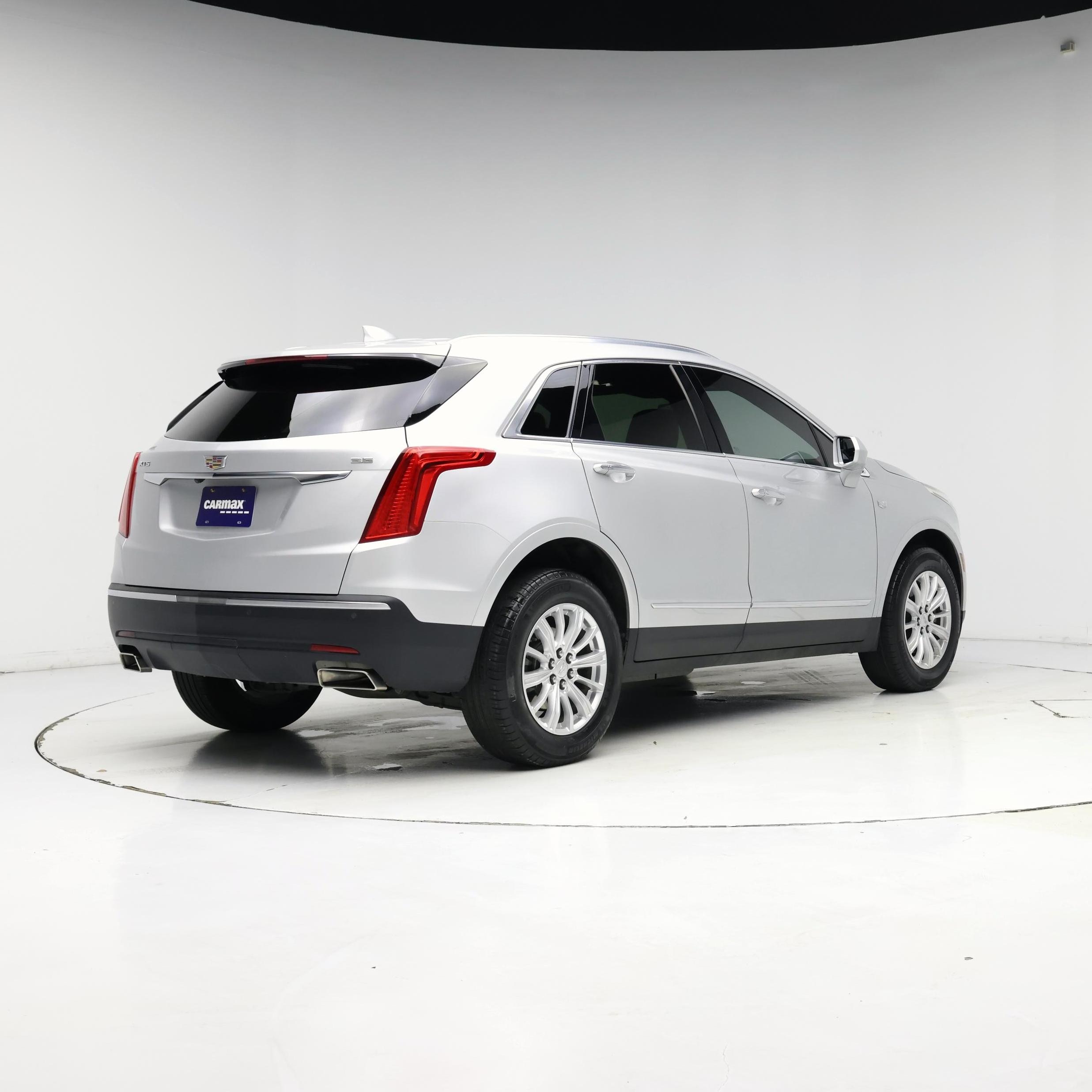 Thumbnail: 2018 Cadillac XT5 - 8