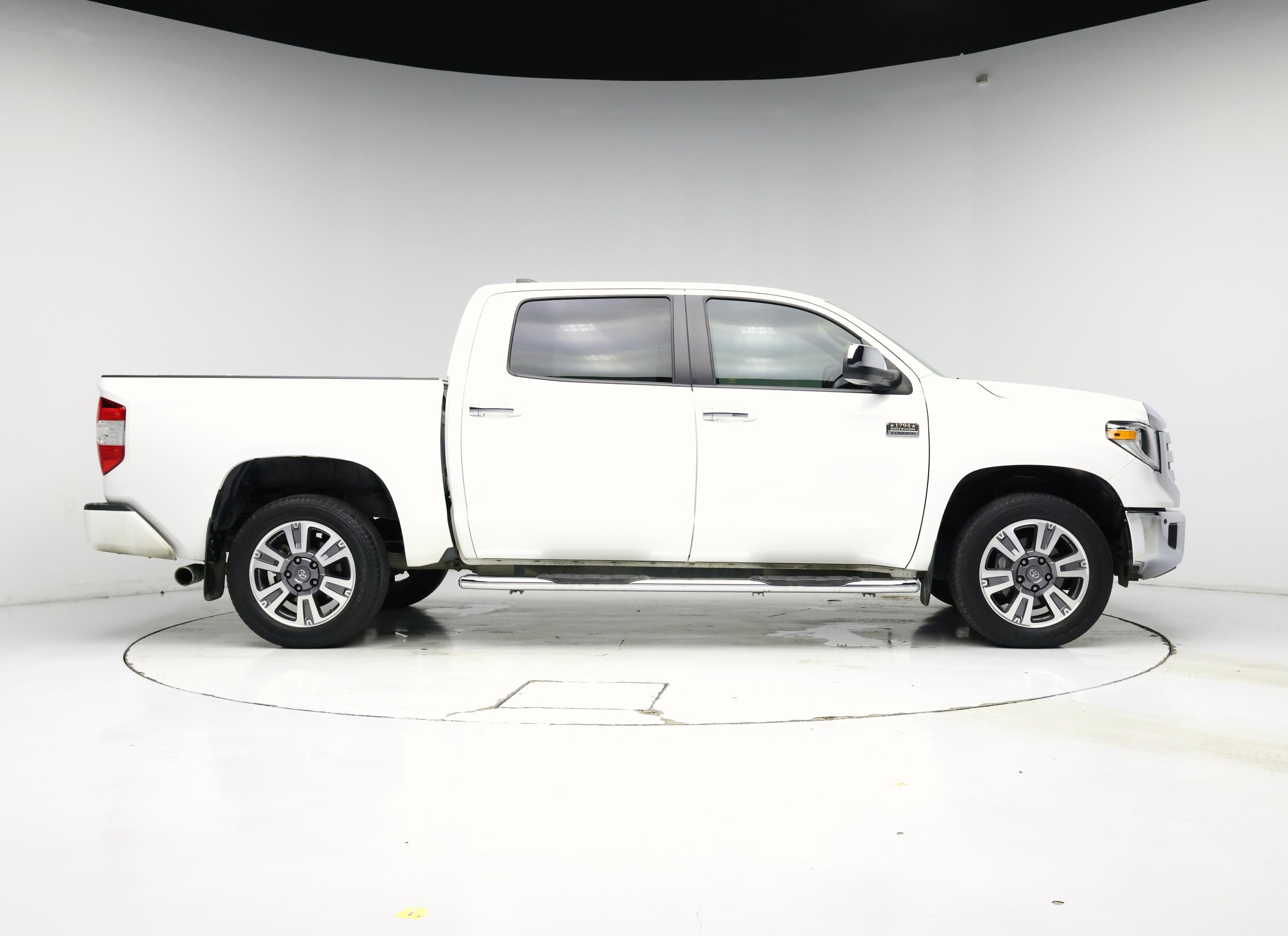 Thumbnail: 2020 Toyota Tundra - 7