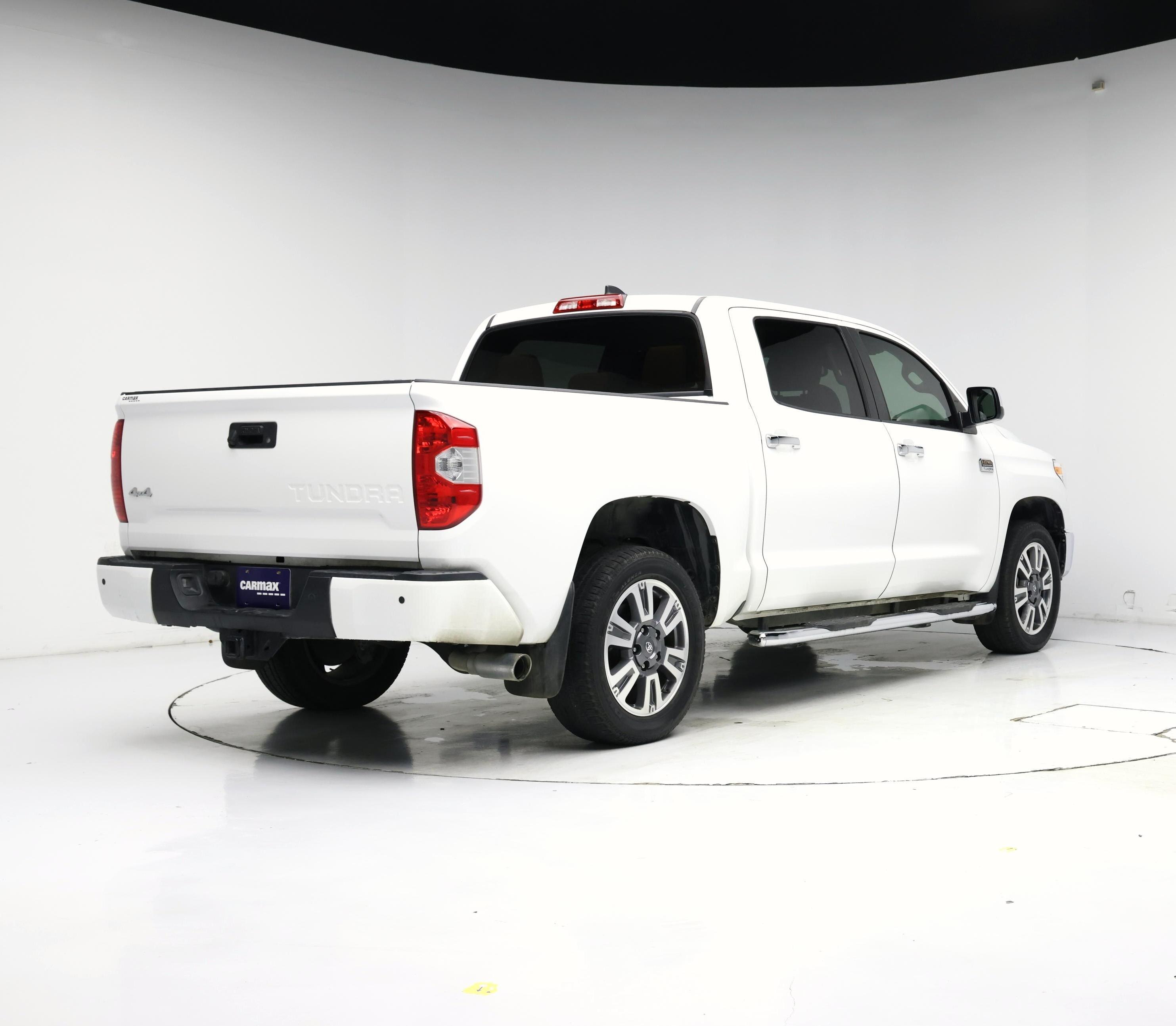 Thumbnail: 2020 Toyota Tundra - 8